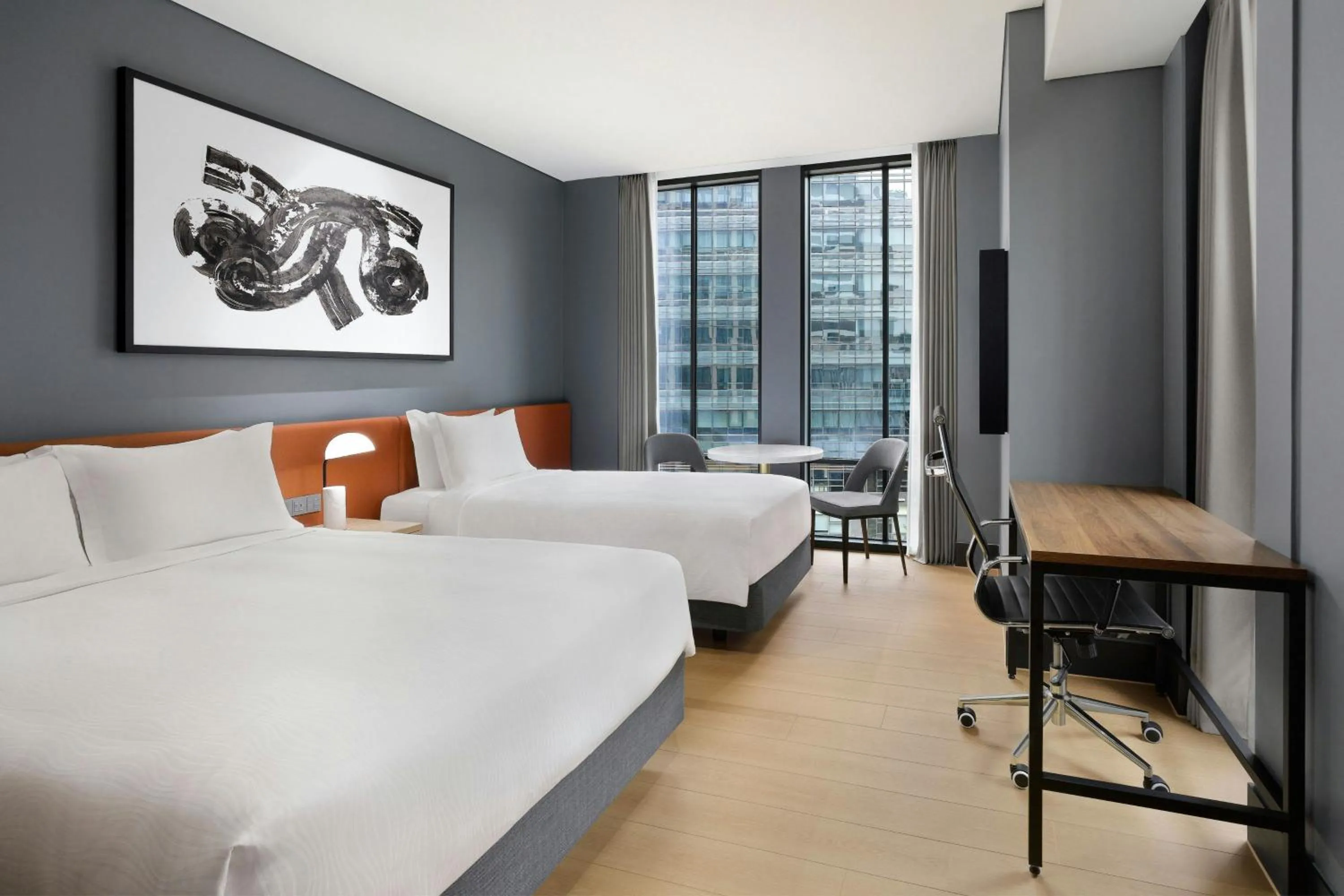 Photo of the whole room, Bed in GRAVITY JOSUN Seoul Pangyo, Autograph Collection