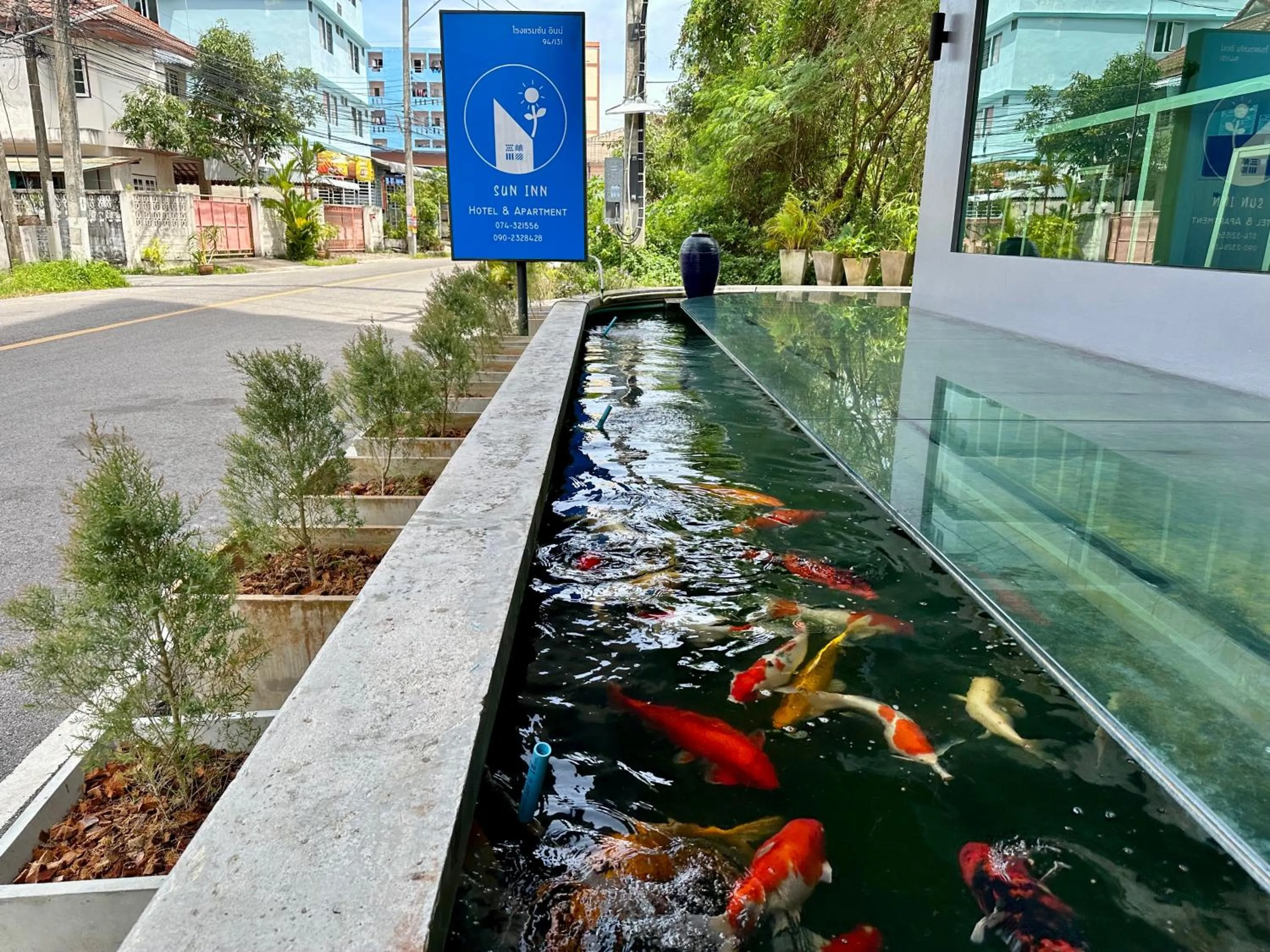 Property building in Sun Inn