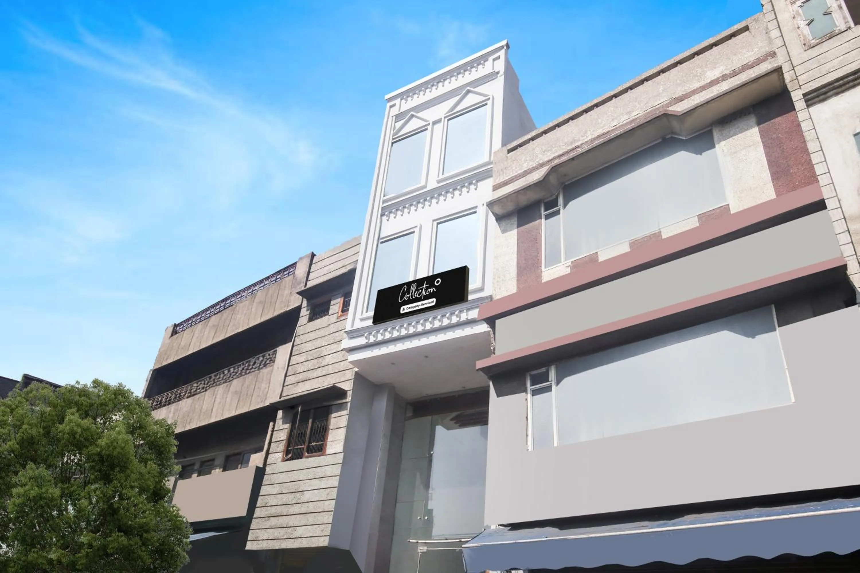 Facade/entrance in FabHotel Golden Home