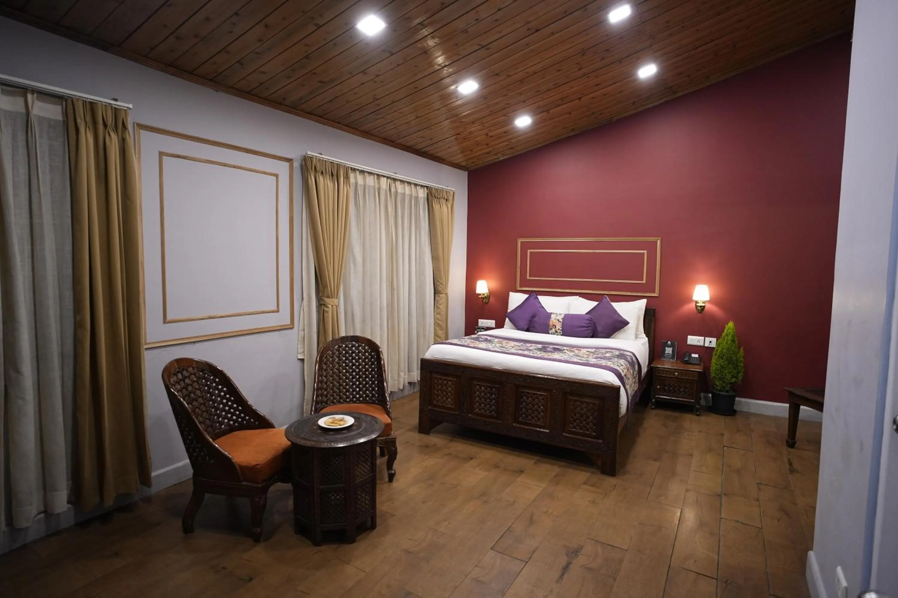 Bedroom, Bed in Mount Conifer Suites & Spa