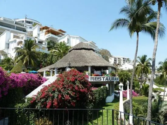 Restaurant/places to eat in Hermoso condominio en Bahía Manzanillo