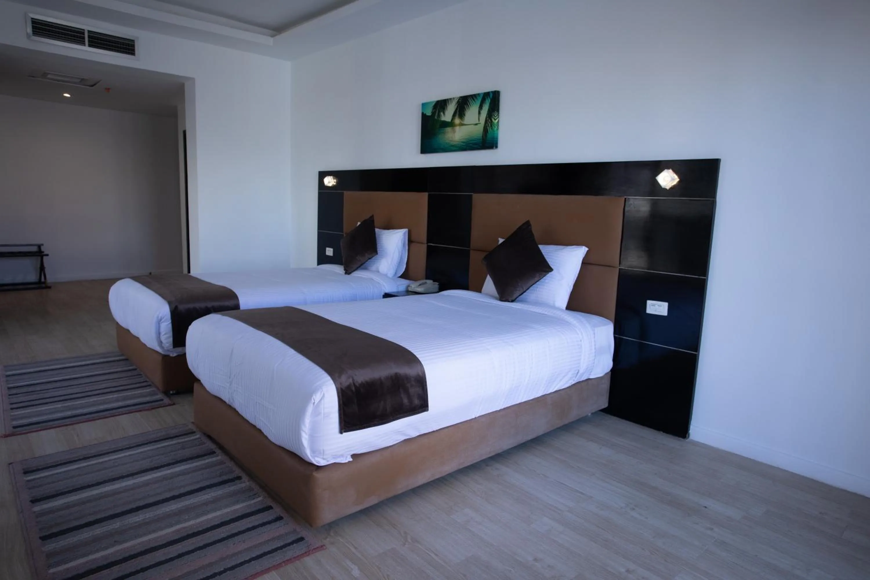 Photo of the whole room in La Rosa Waves Beach - Couple & Families Only