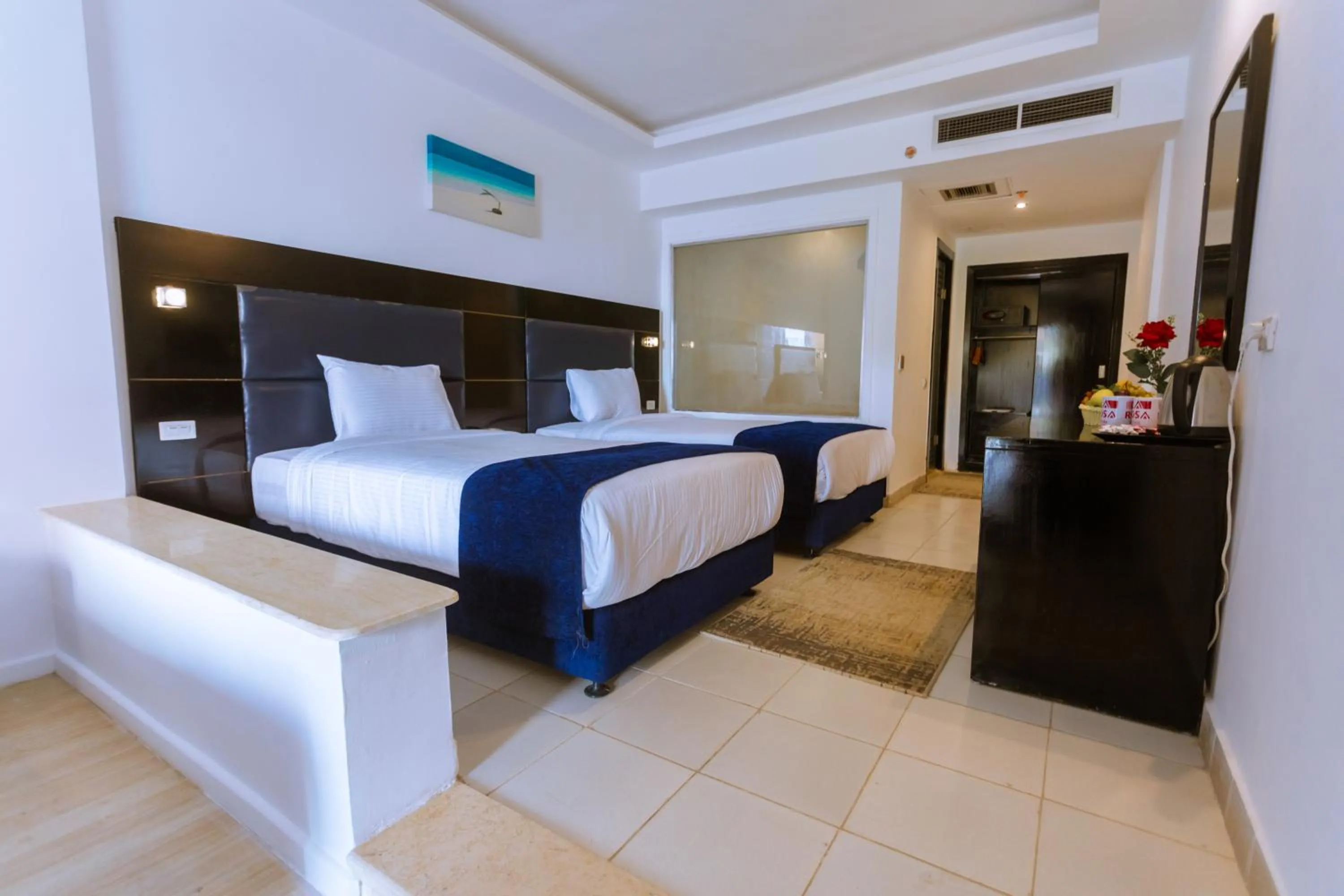 Photo of the whole room in La Rosa Waves Beach - Couple & Families Only