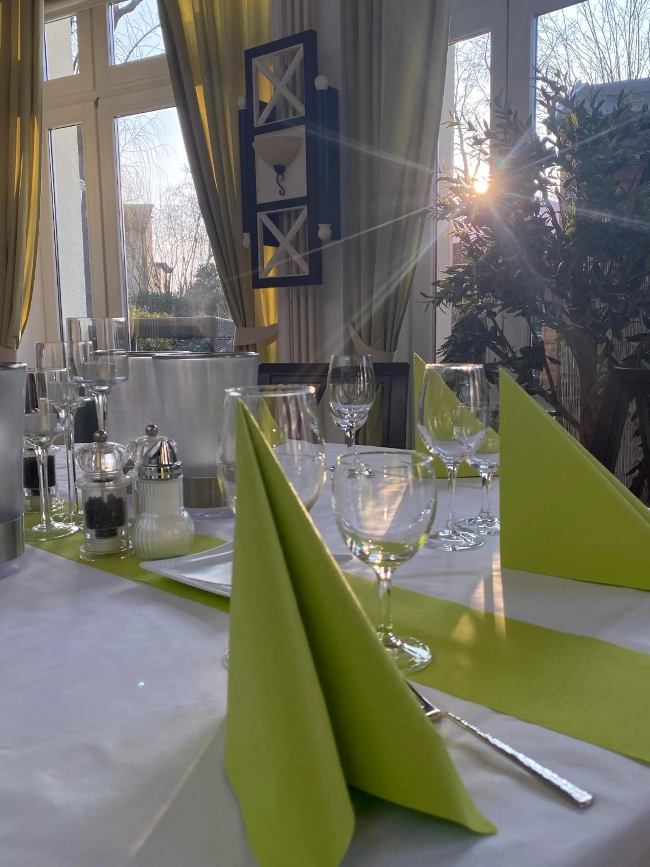 Restaurant/places to eat in Landhaus Alpinia