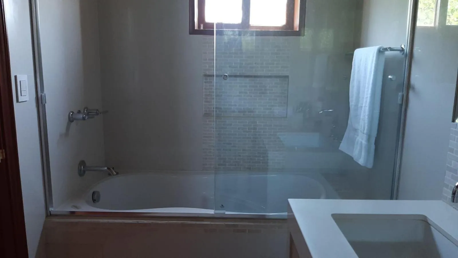 Bath in Hotel & Hacienda La Caravedo