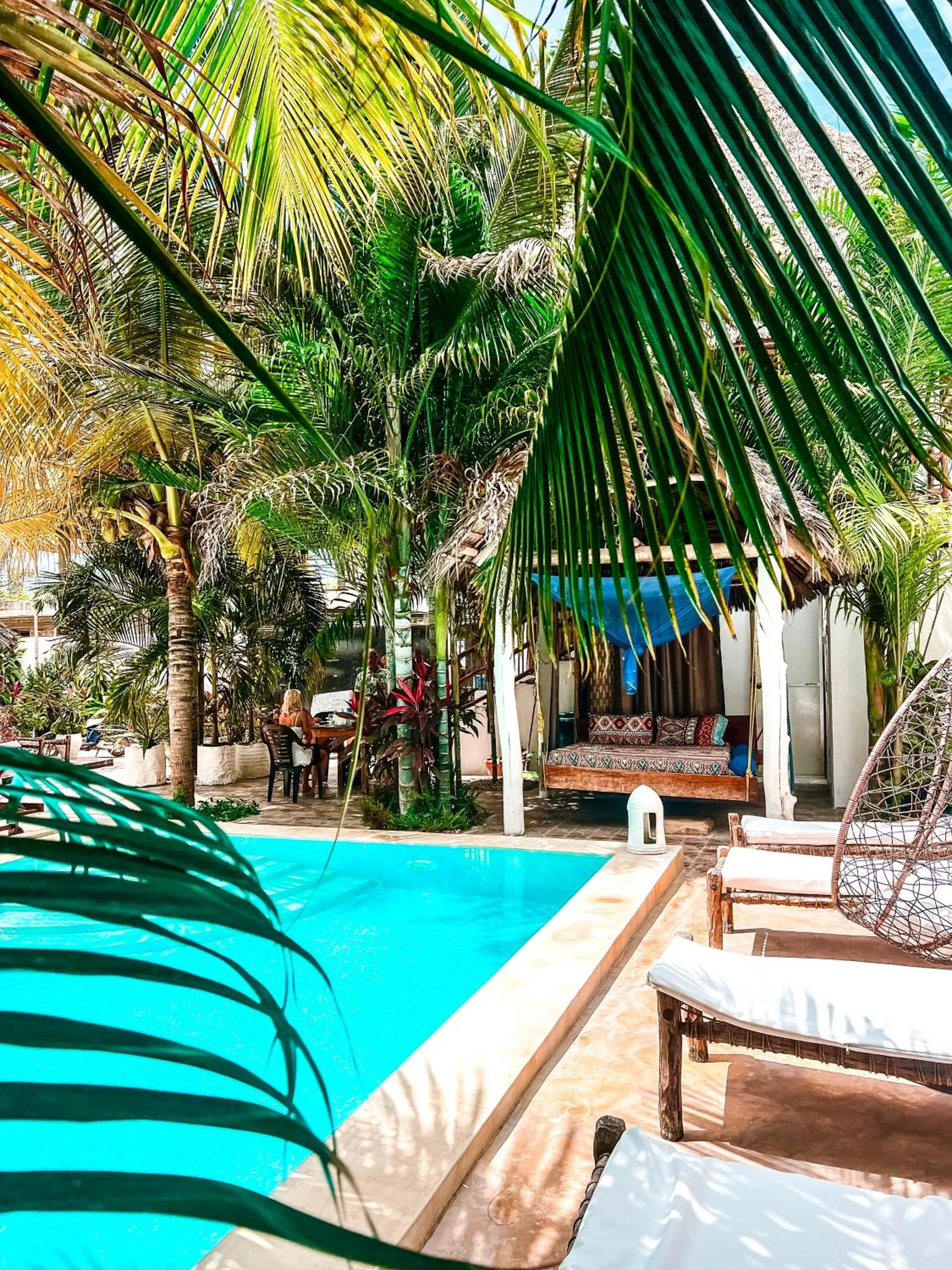 Day in Reyna Resort By Cezere The Palm