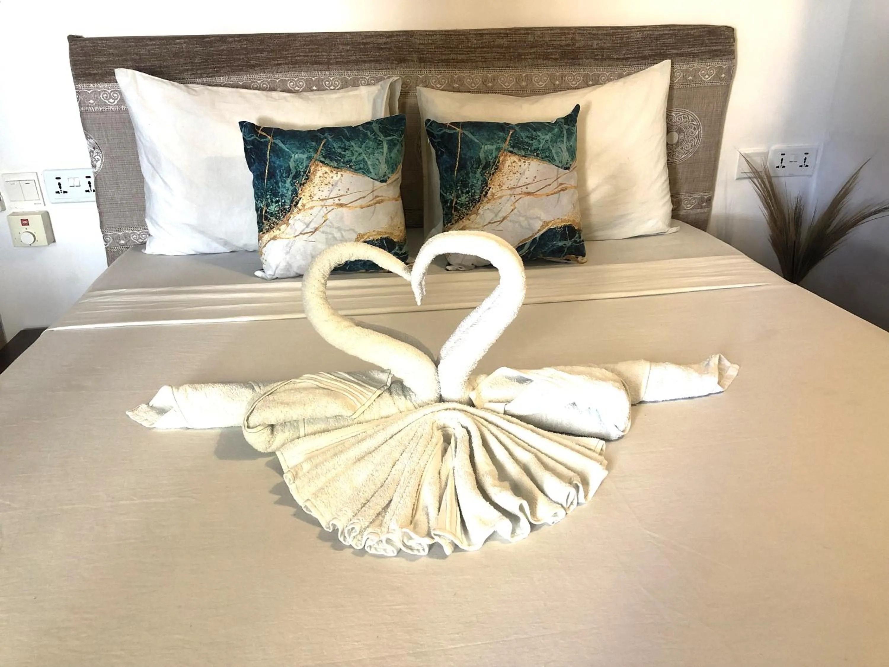 Bed in Reyna Resort By Cezere The Palm