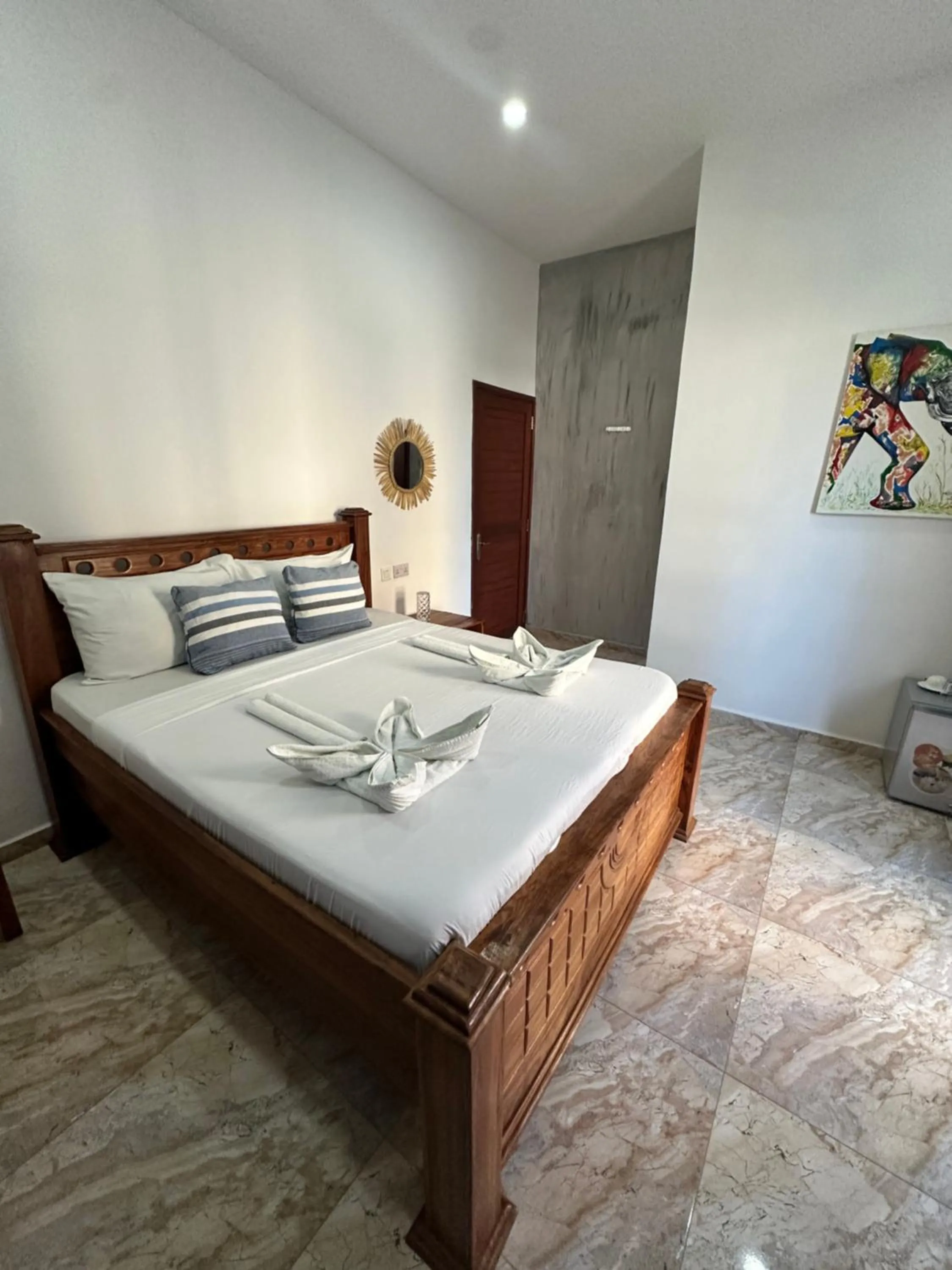 Bed in Reyna Resort By Cezere The Palm