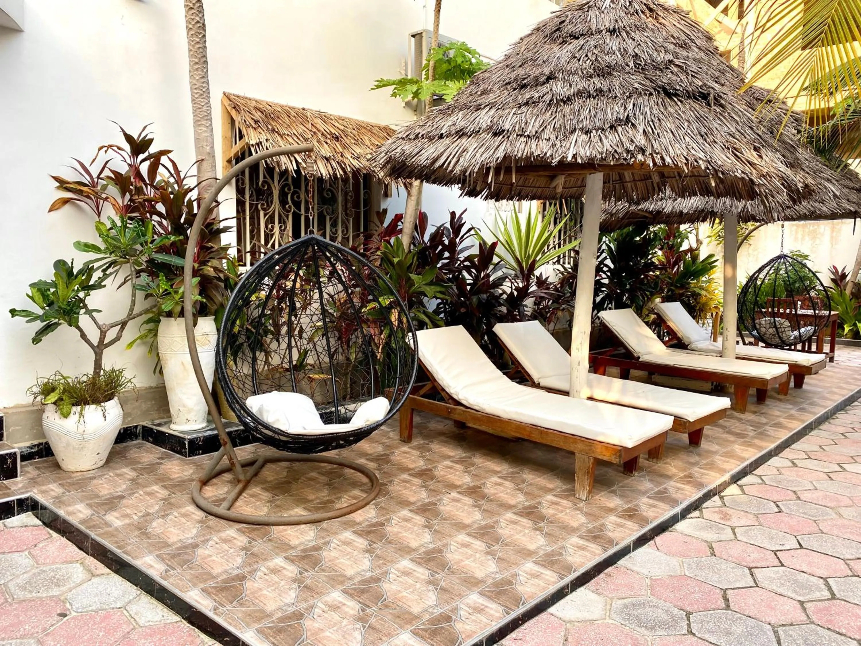 Day in Reyna Resort By Cezere The Palm