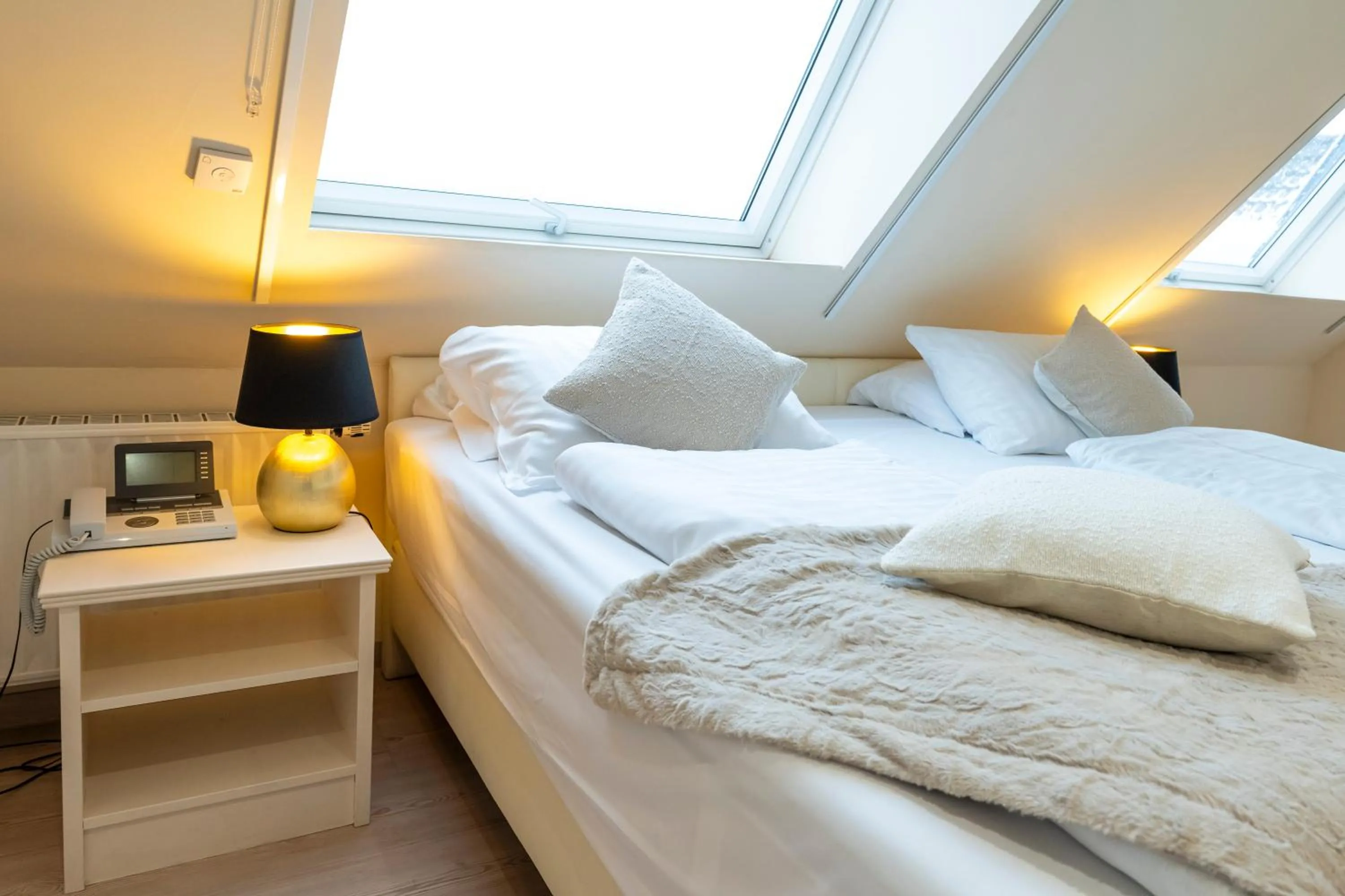 Bed in Trip Inn Hotel Astoria