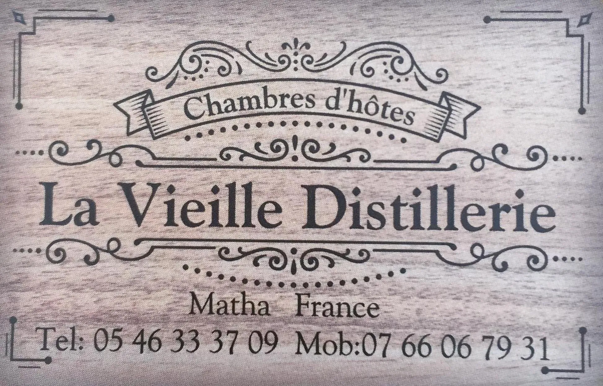 Property logo or sign in La Vieille Distillerie