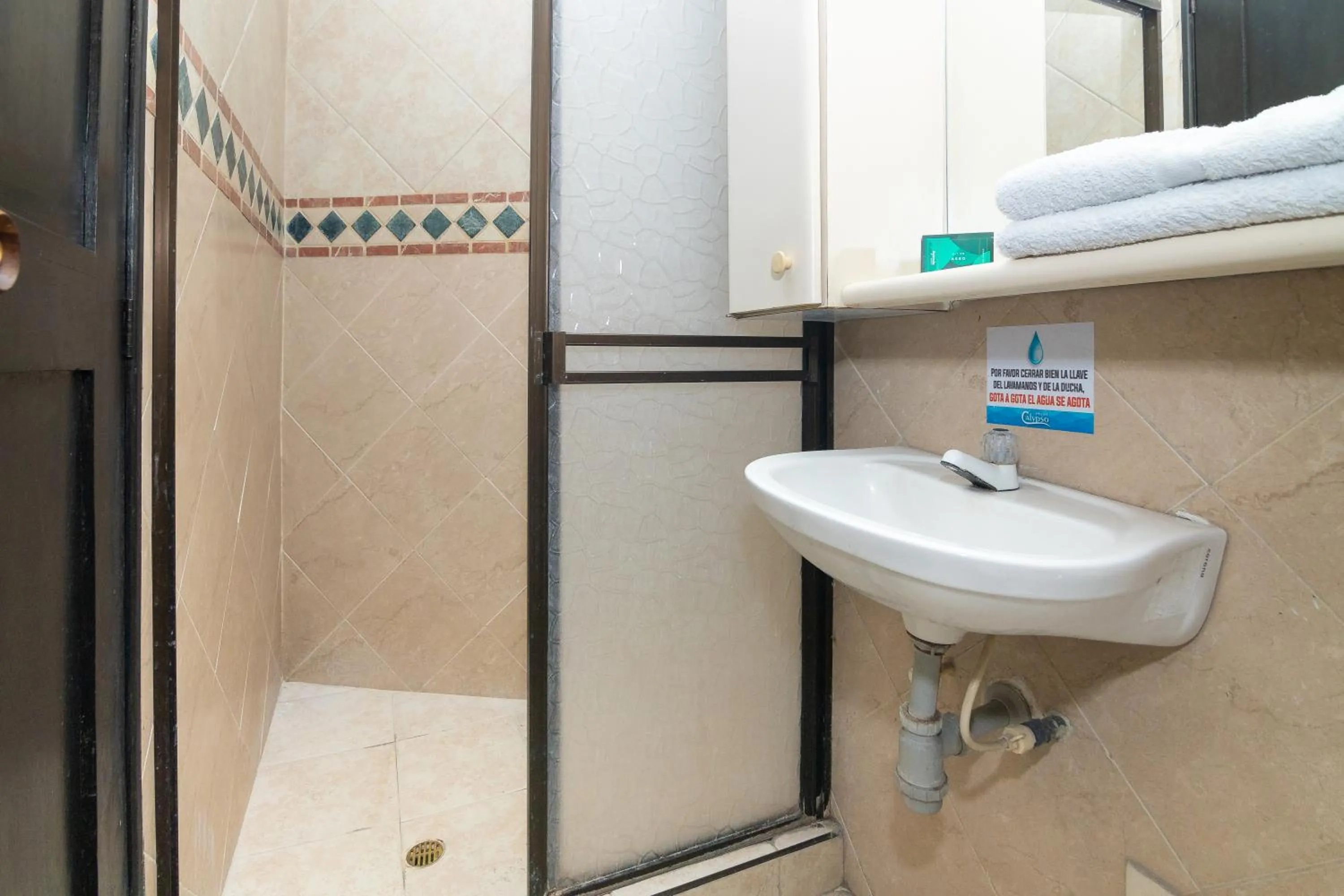 Hotel Ayenda Calypso 1142