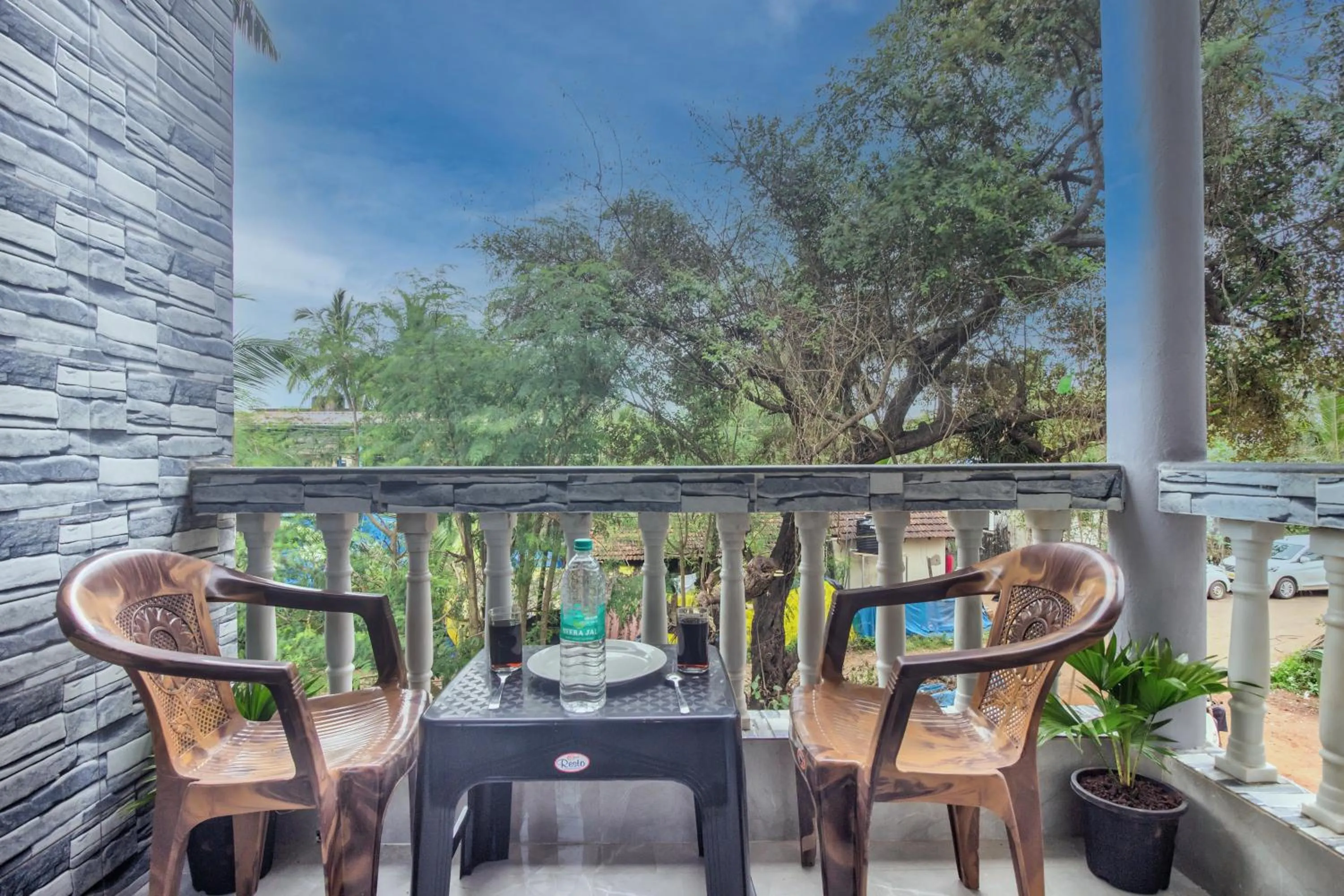 Day in Crystal Bay Baga