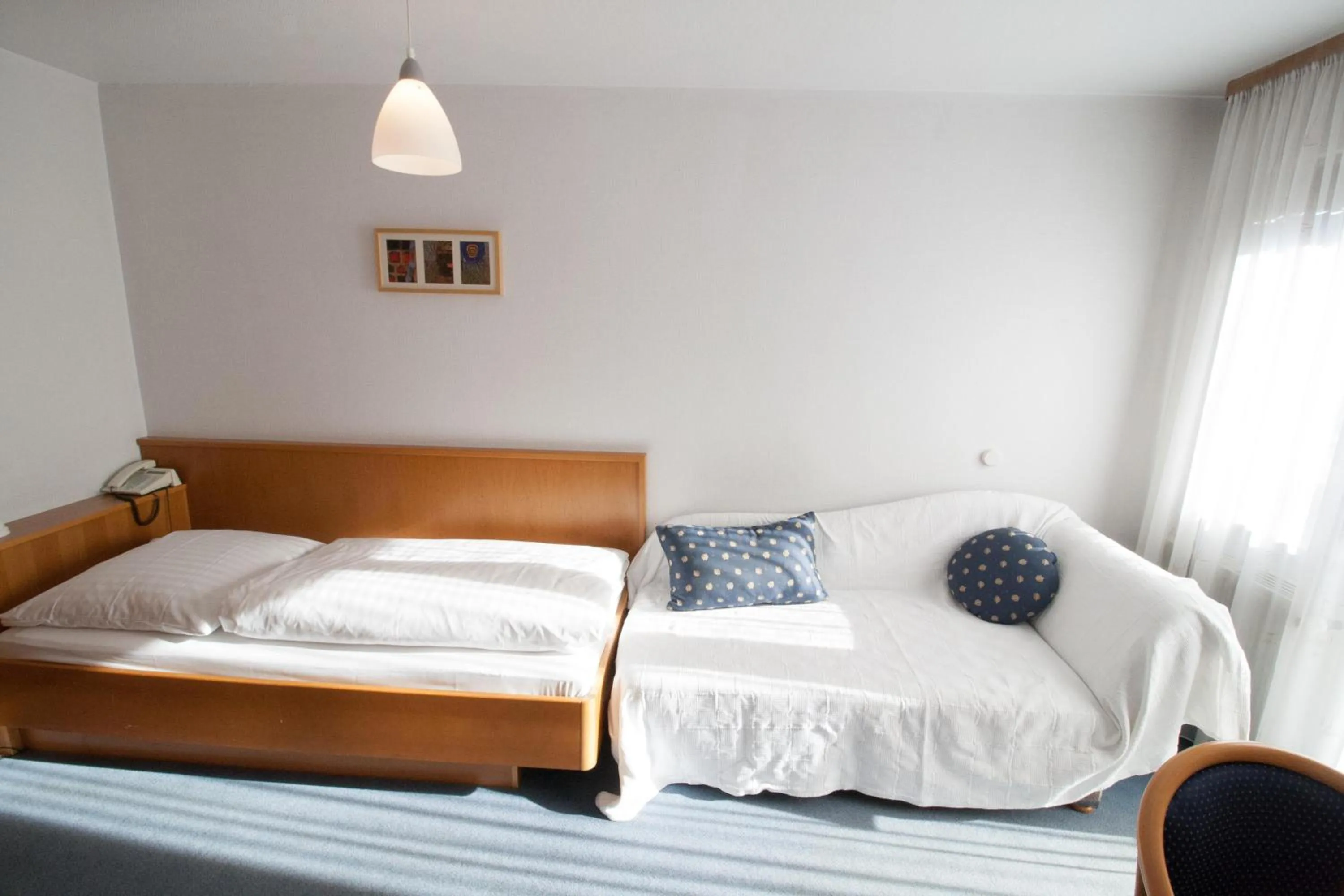 Bed in Hotel Krone Straßdorf