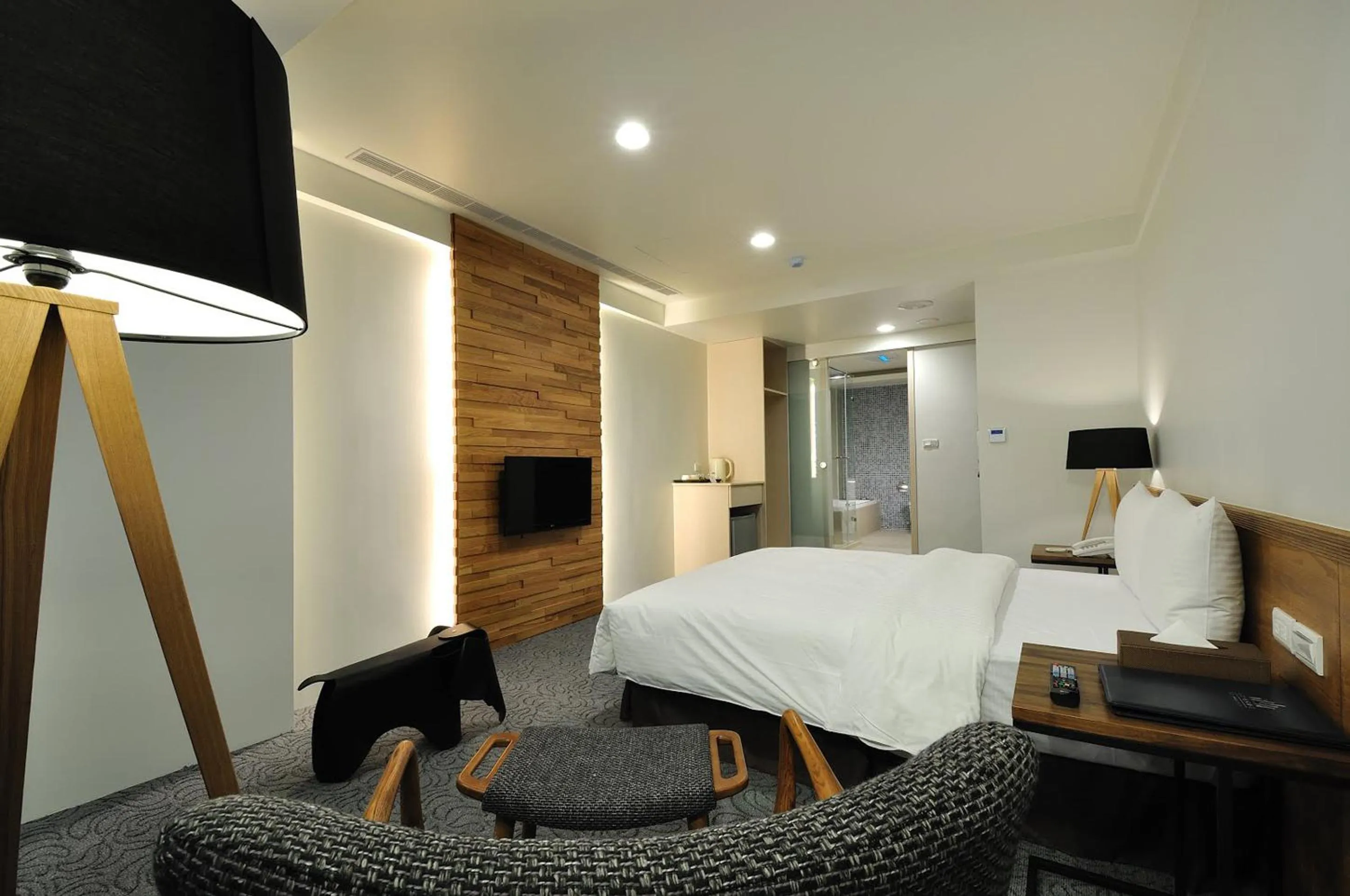 Photo of the whole room, Bed in Sun Sweet Hotel