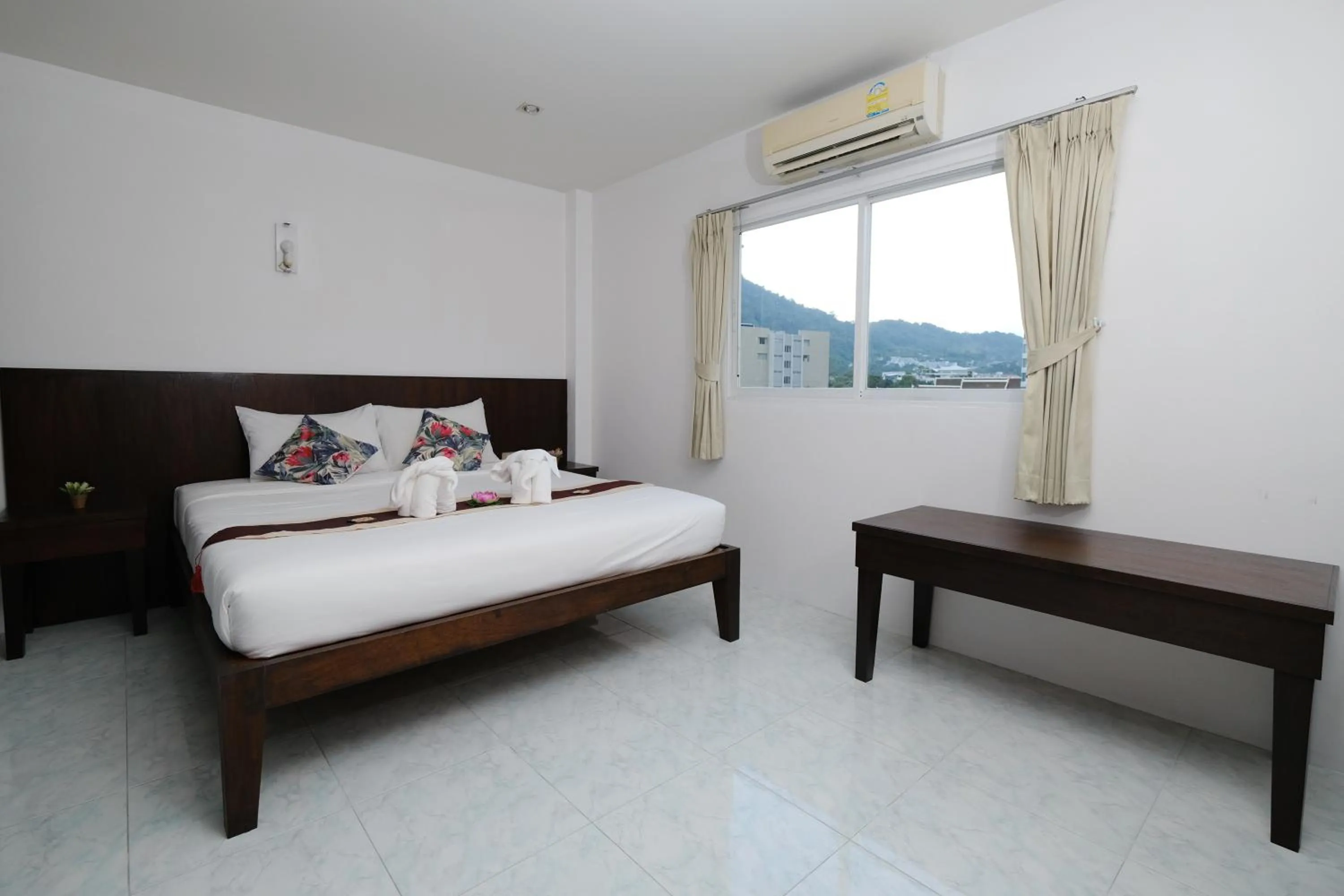 Bed in Kiwi Boutique Hotel