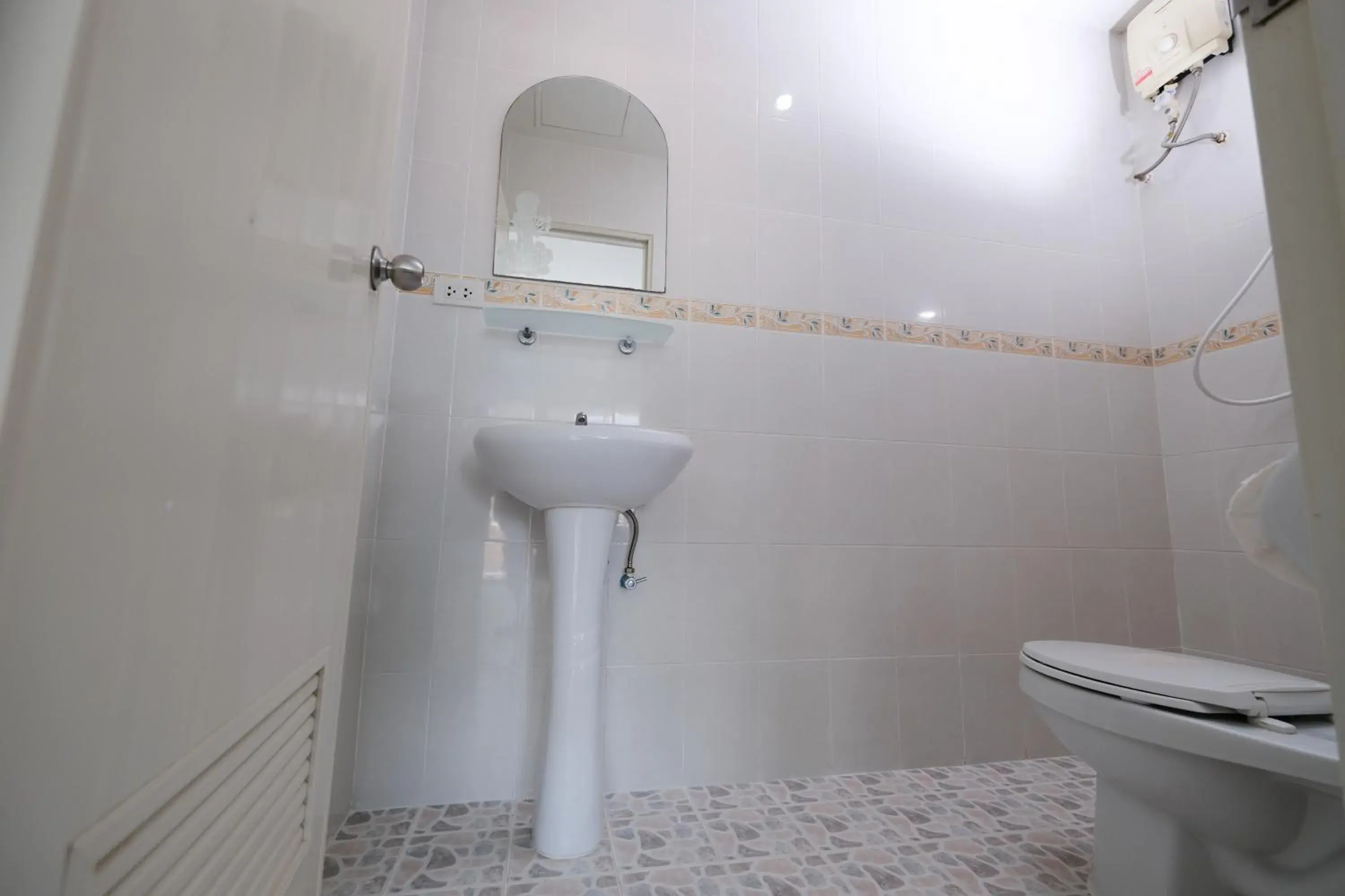 Deluxe Double Room in Kiwi Boutique Hotel Deluxe Double Room in Kiwi Boutique Hotel