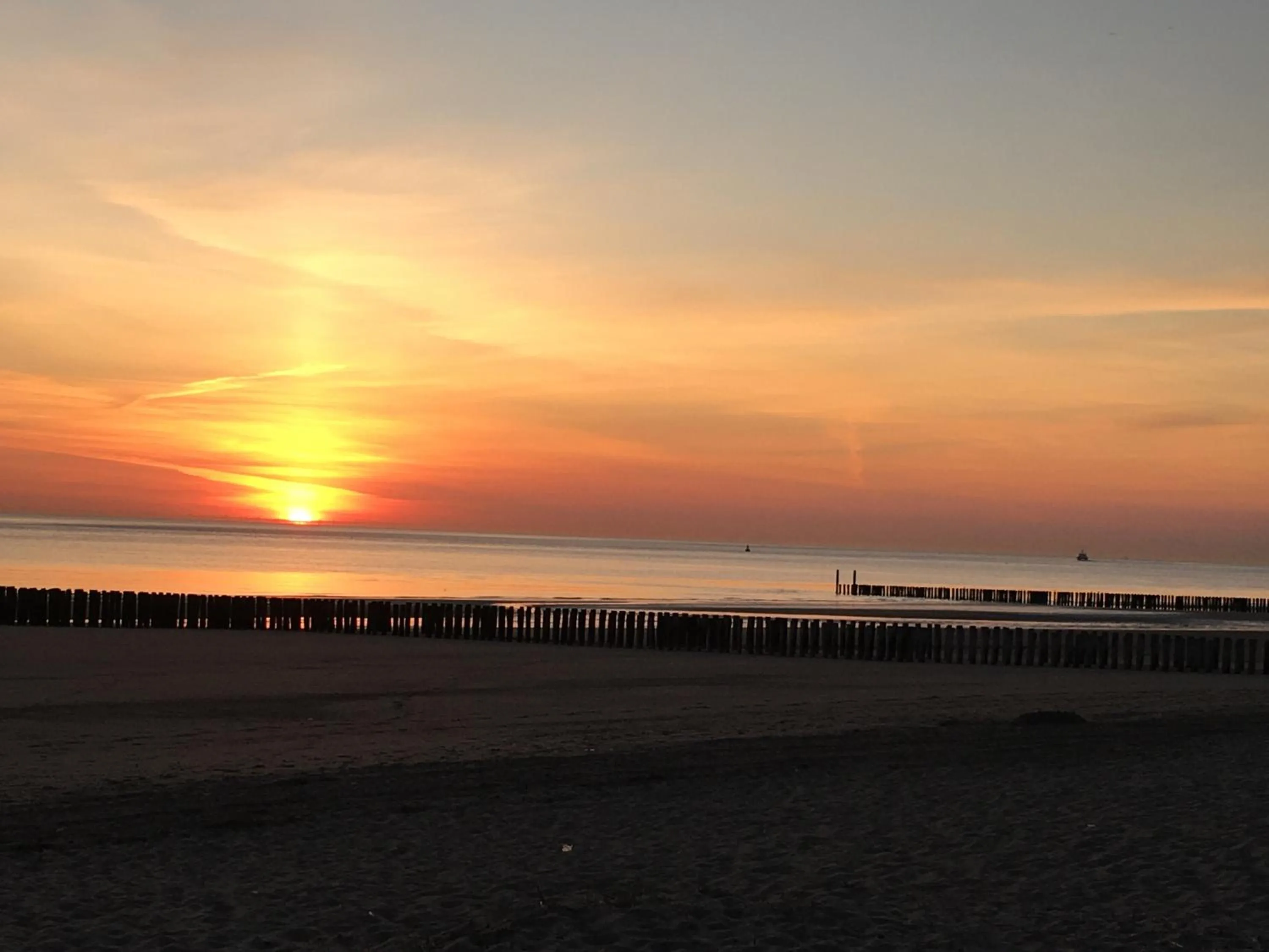 Beach in Ride by the Sea Guesthouse