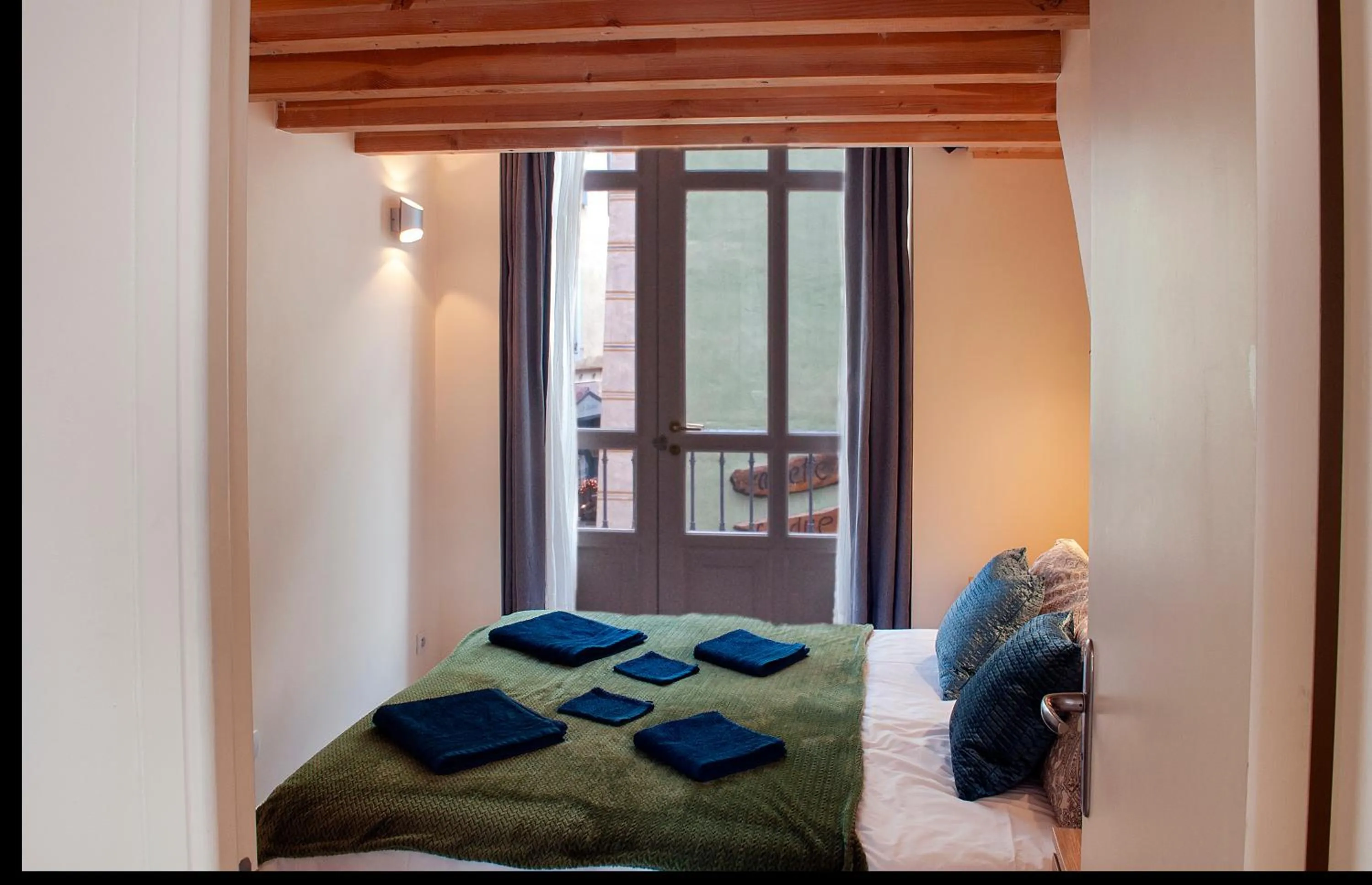 Bedroom, Bed in Panorama apartment Briancon