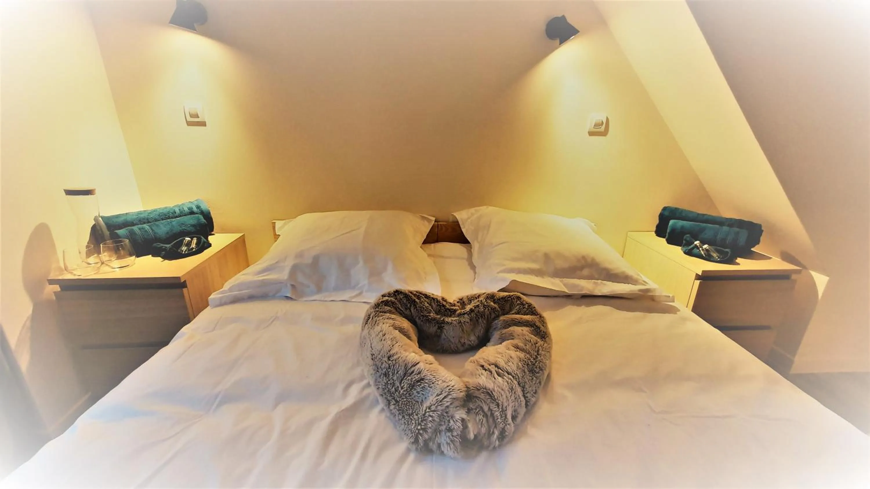 Bedroom, Bed in Panorama apartment Briancon