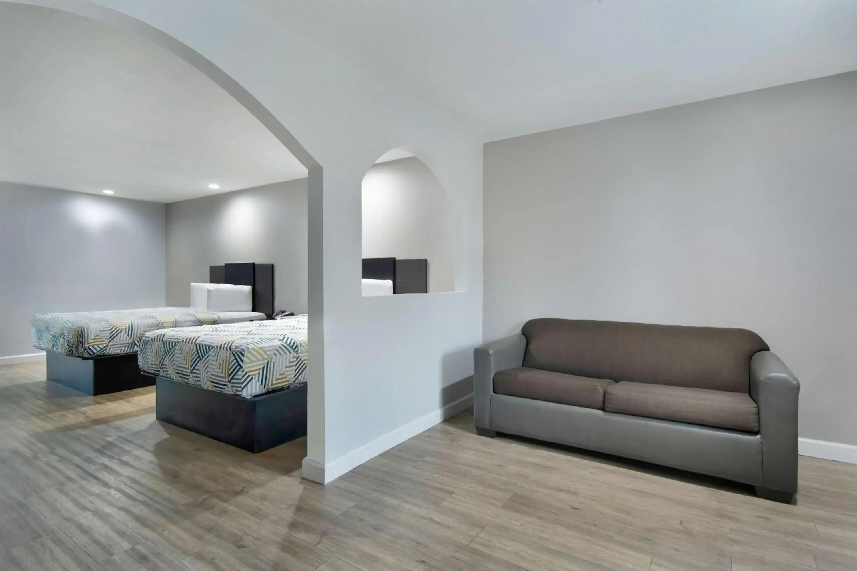 Suite - Non-Smoking in Motel 6 Houston, TX - I-10 West Suite - Non-Smoking in Motel 6 Houston, TX - I-10 West