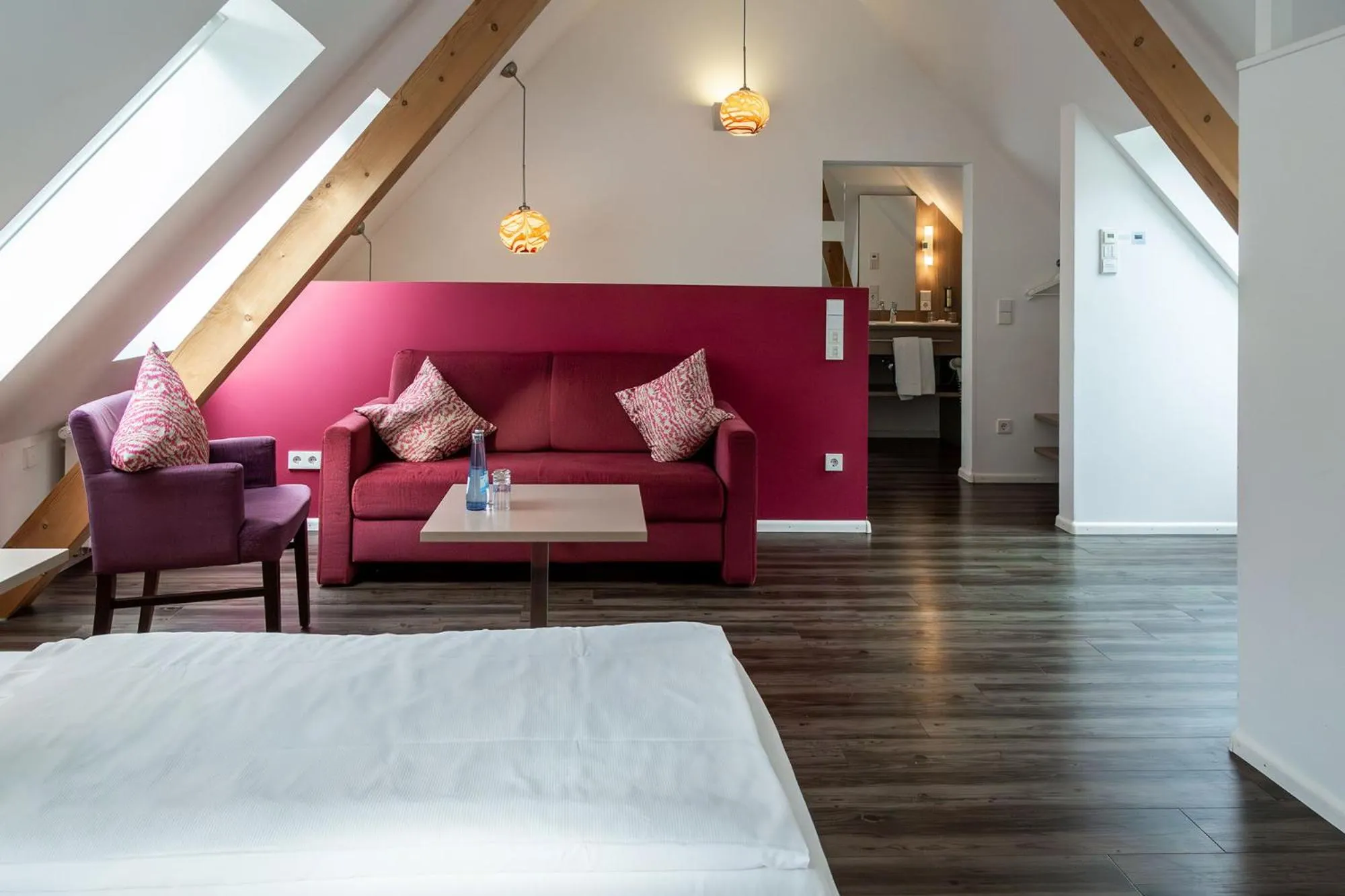 Photo of the whole room, Bed in Hotel Hofgut Sternen - Ravennaschlucht