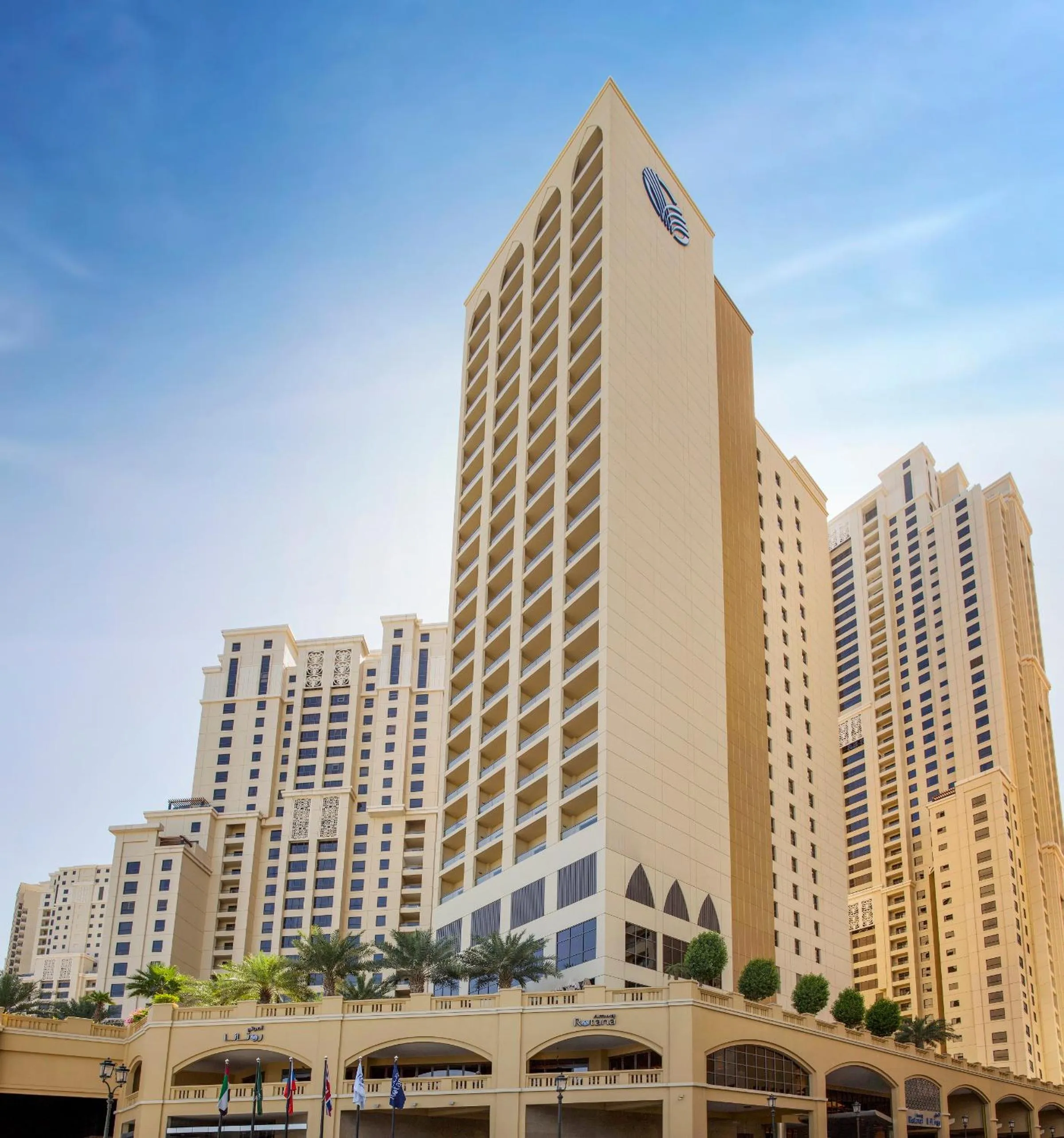 Property building in Amwaj Rotana, Jumeirah Beach - Dubai