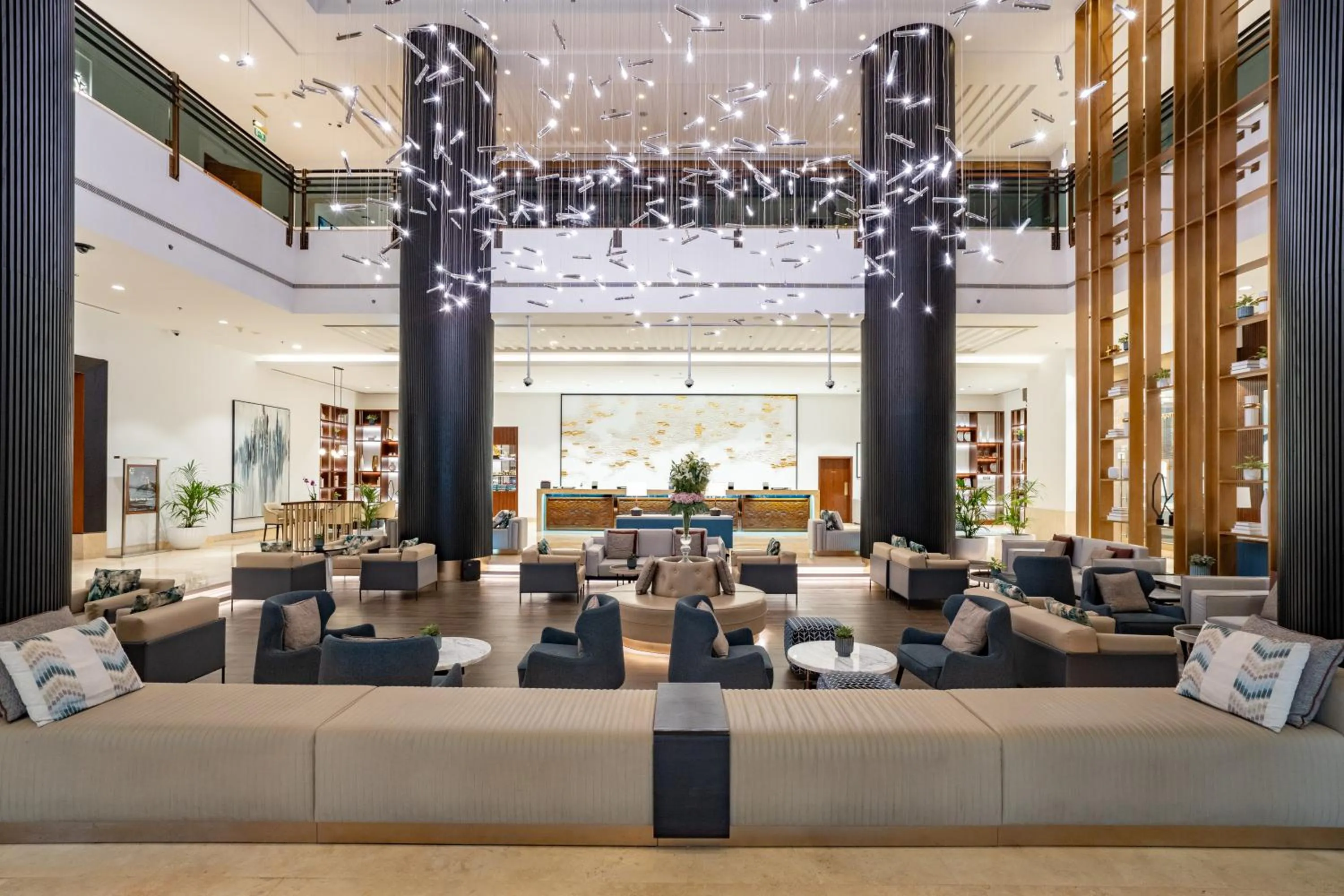 Lobby or reception in Amwaj Rotana, Jumeirah Beach - Dubai