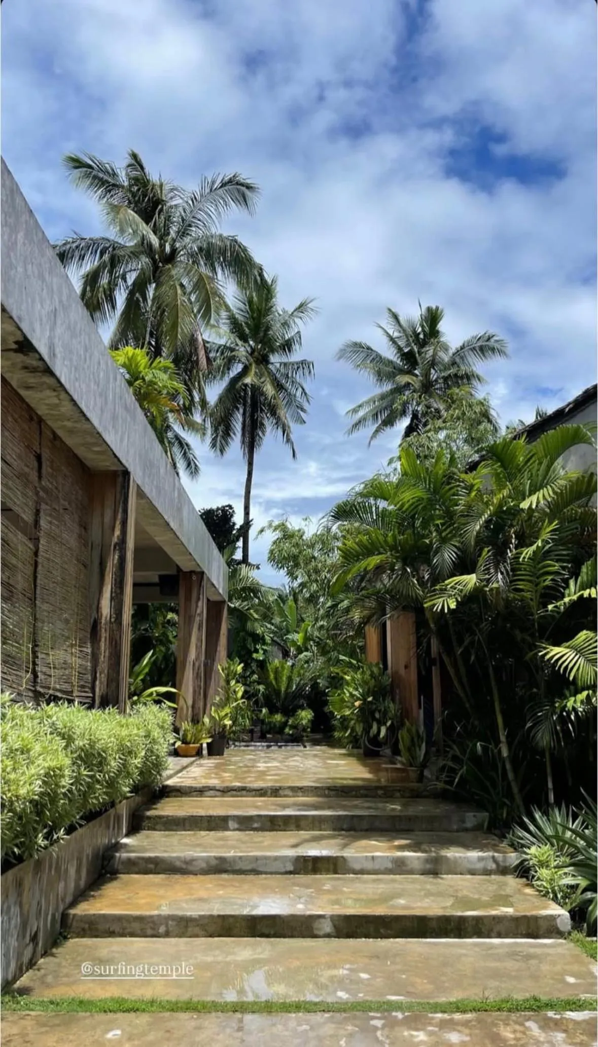 Property building in Surfing Temple Hotel Boutique