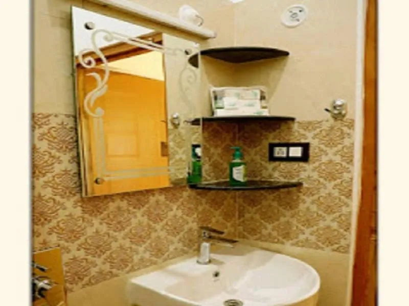 Bathroom in The Ranikhet Continental