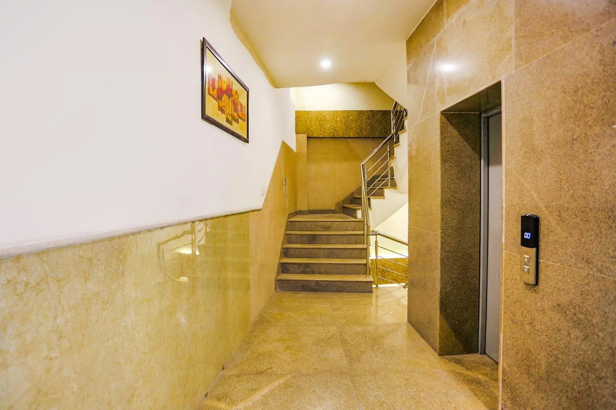 Lobby or reception in FabHotel The Kiara Near IGI Delhi Airport