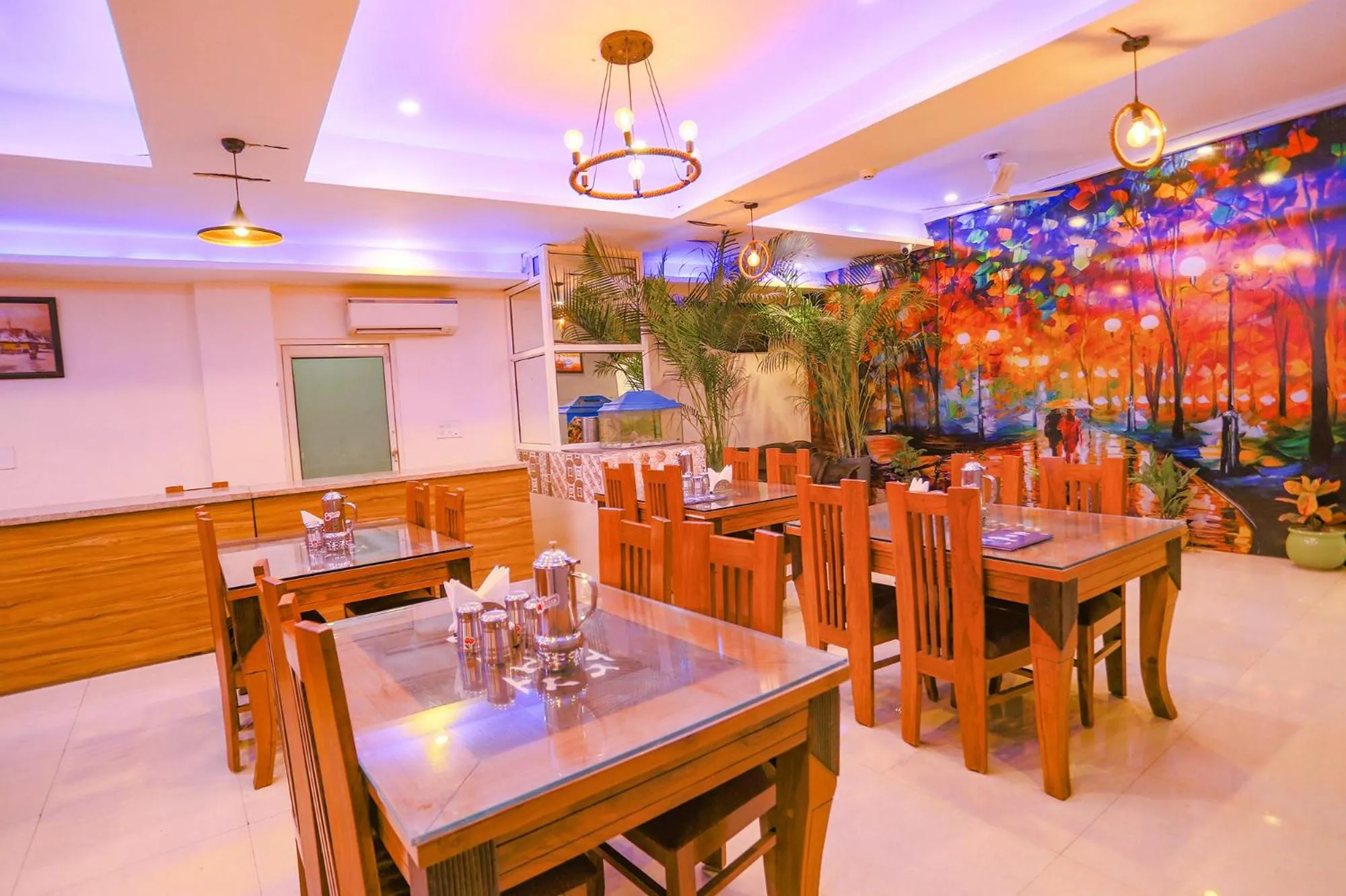 Restaurant/places to eat in FabHotel The Kiara Near IGI Delhi Airport