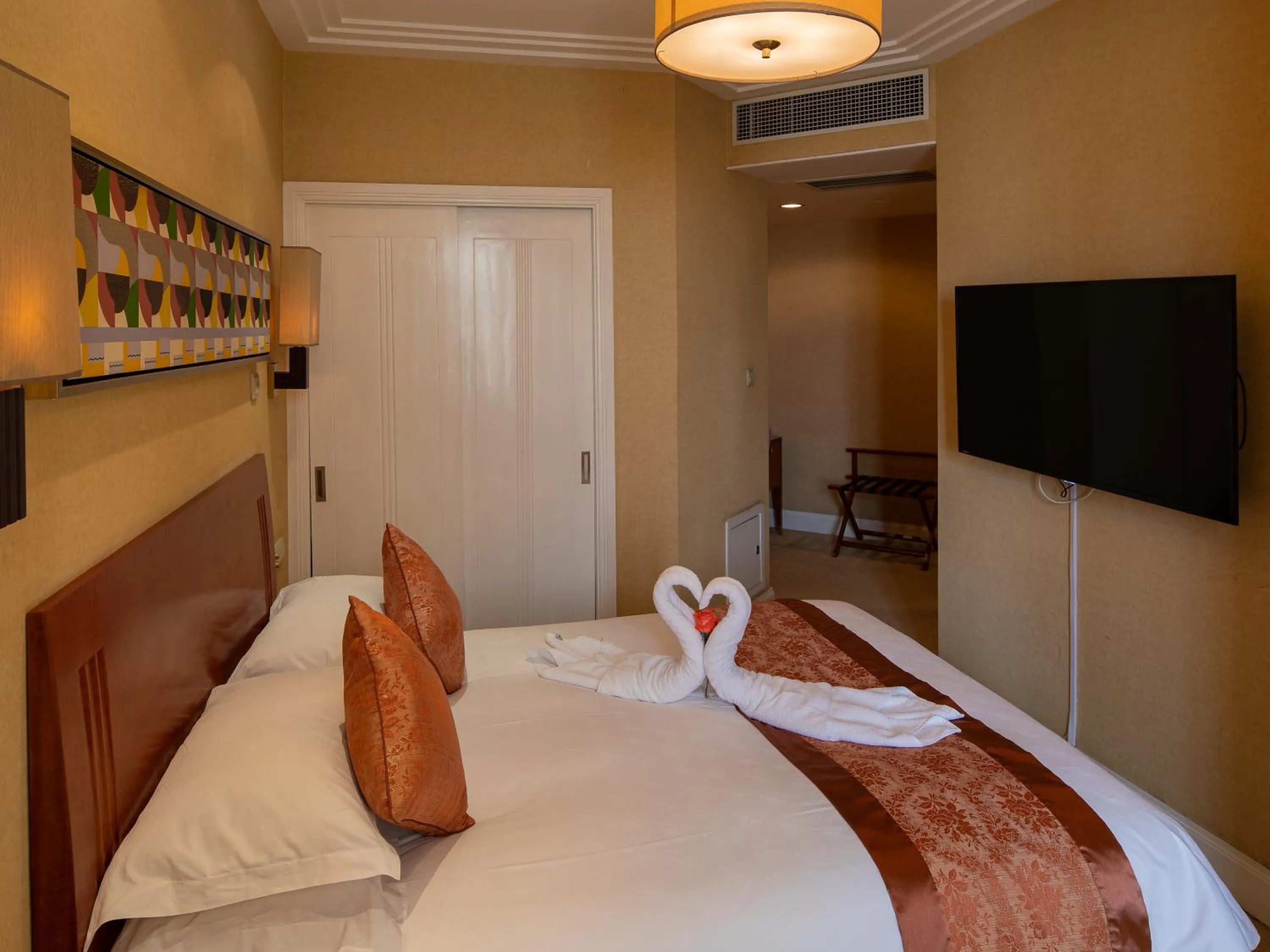 Photo of the whole room, Bed in Broadway Mansions Hotel - On the Bund - Journey Through Time Old Shanghai Republic Dreams