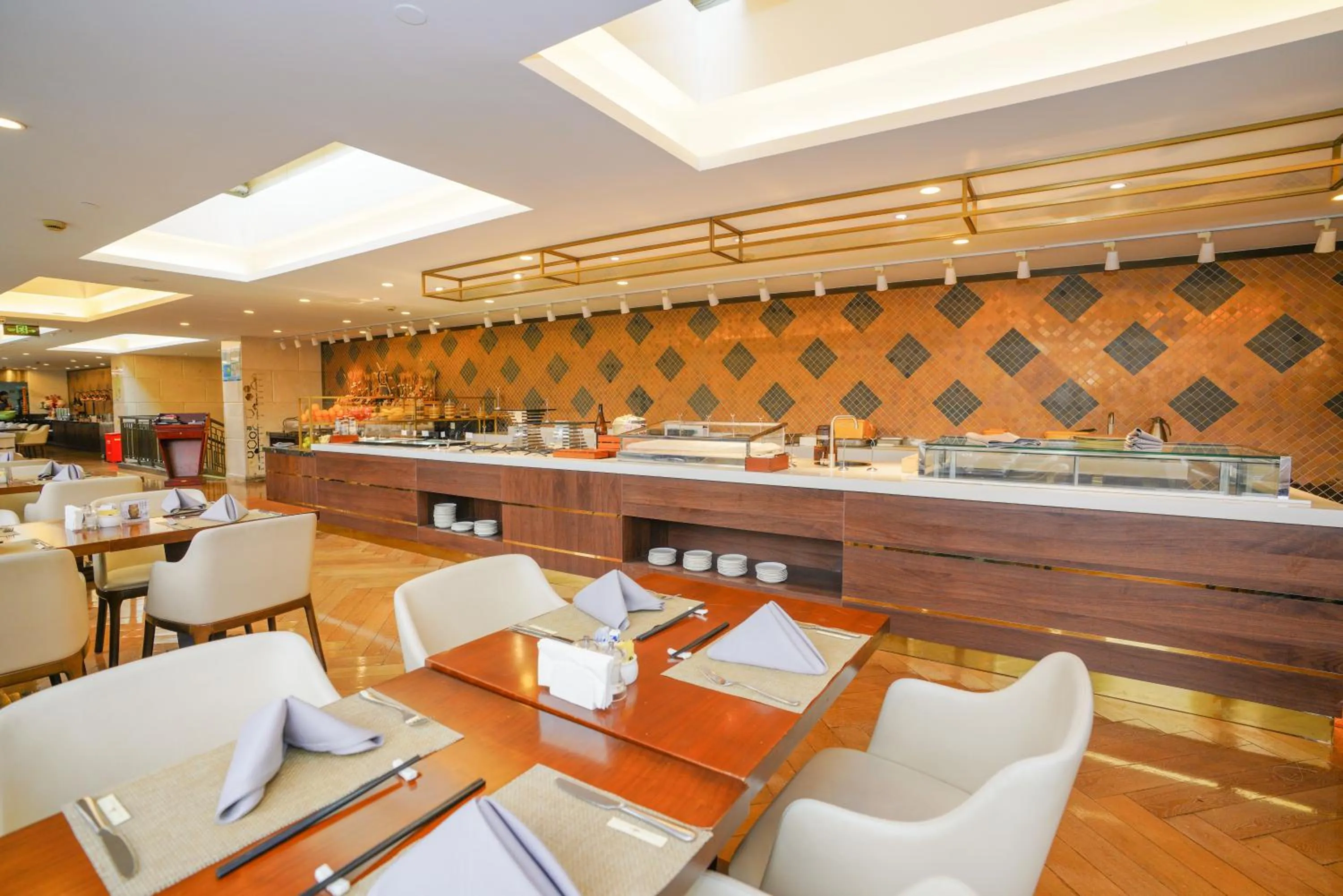 Restaurant/places to eat in Broadway Mansions Hotel - On the Bund - Journey Through Time Old Shanghai Republic Dreams