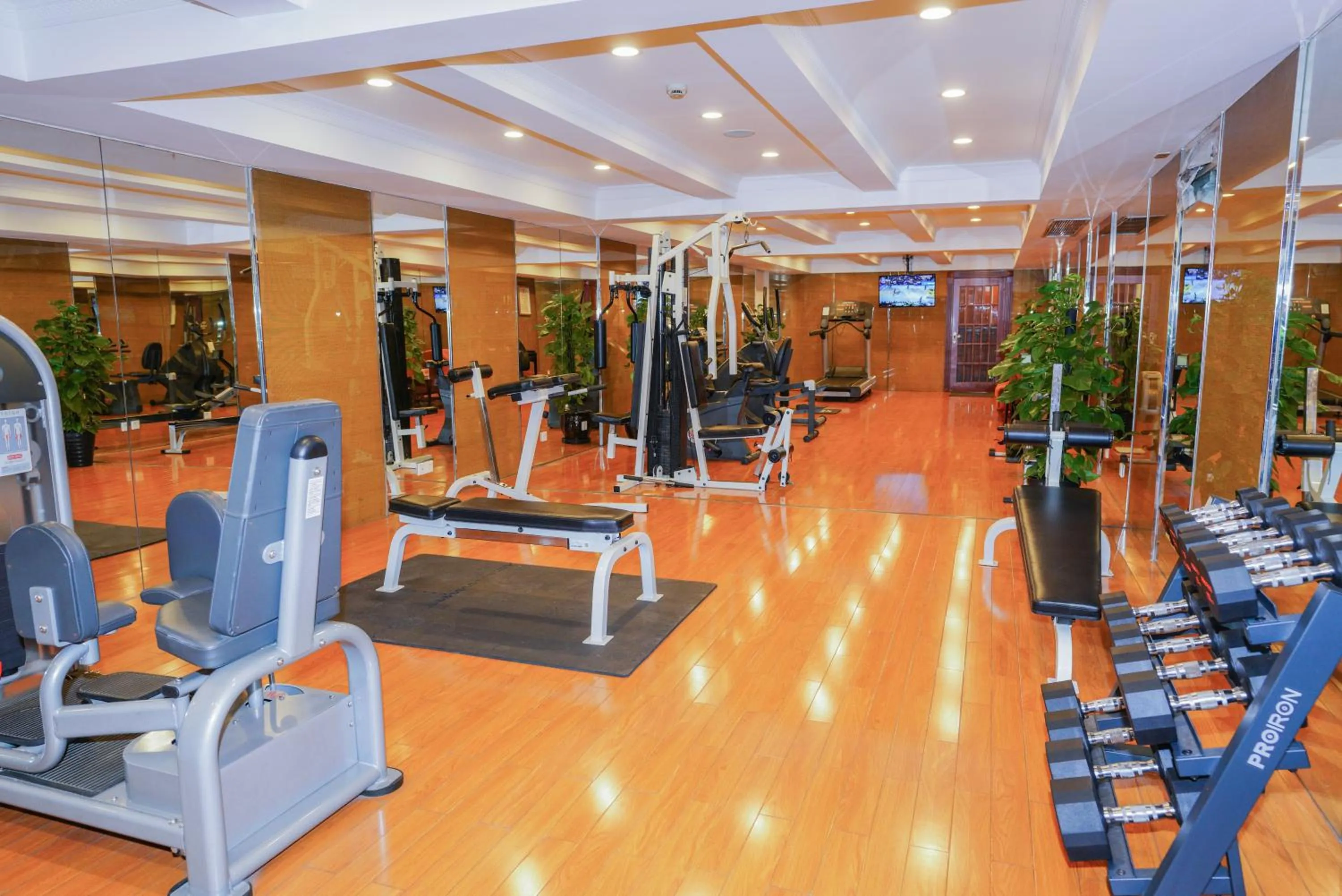 Fitness centre/facilities in Broadway Mansions Hotel - On the Bund - Journey Through Time Old Shanghai Republic Dreams