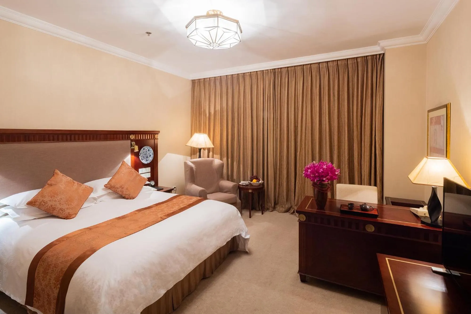 Photo of the whole room, Bed in Broadway Mansions Hotel - On the Bund - Journey Through Time Old Shanghai Republic Dreams