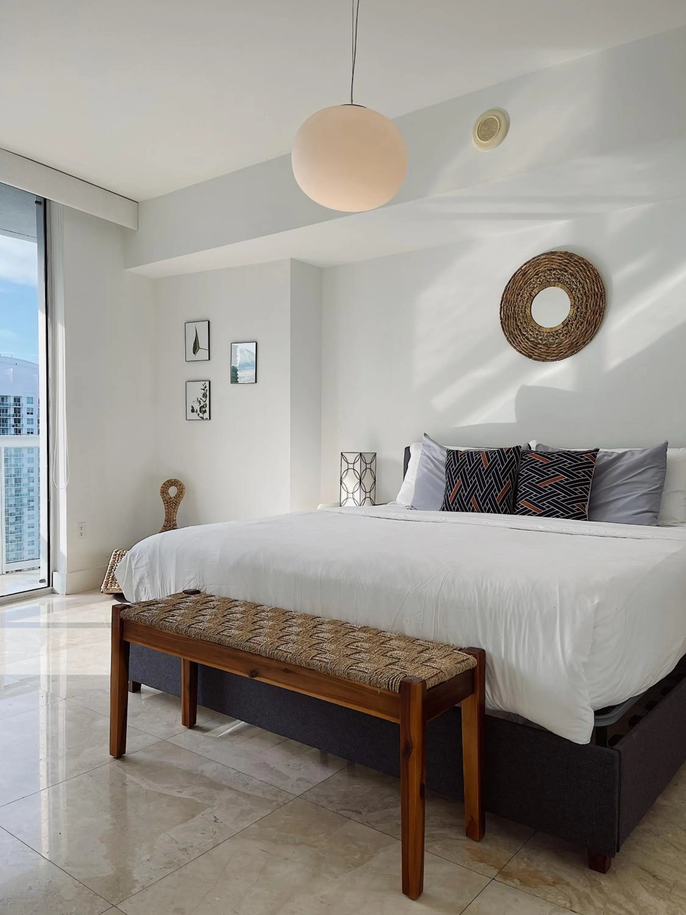 Bed in Icon Brickell Miami
