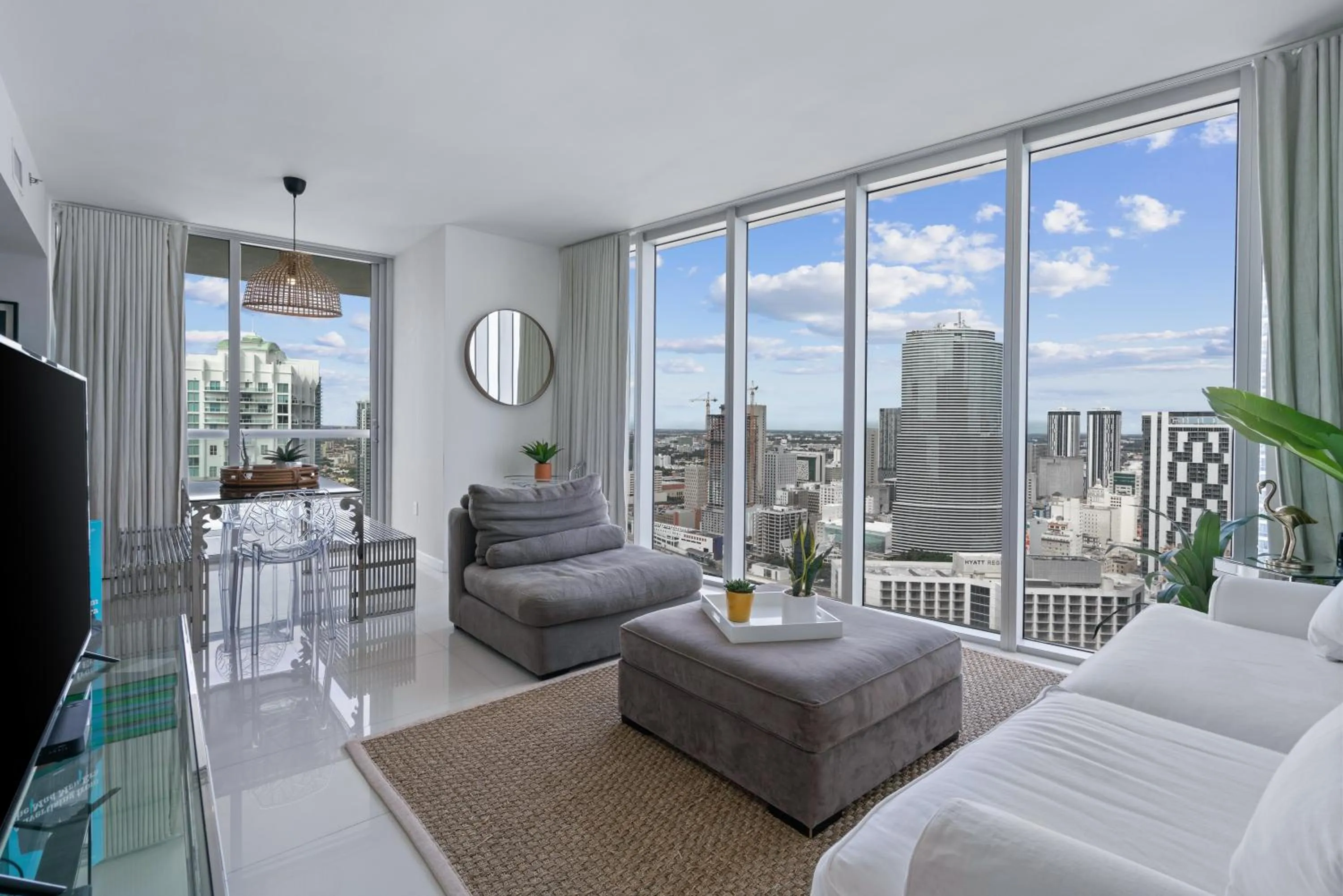 Bed in Icon Brickell Miami