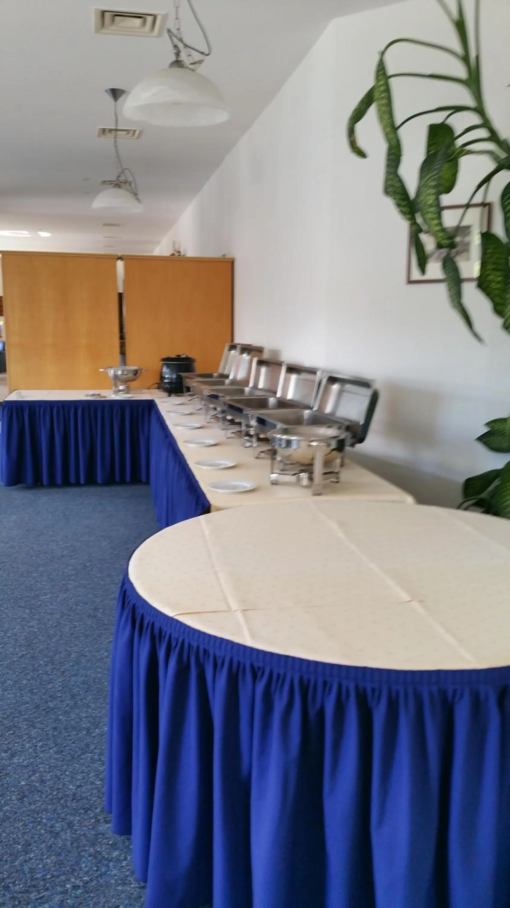 Restaurant/places to eat in Hotel Zum Anger