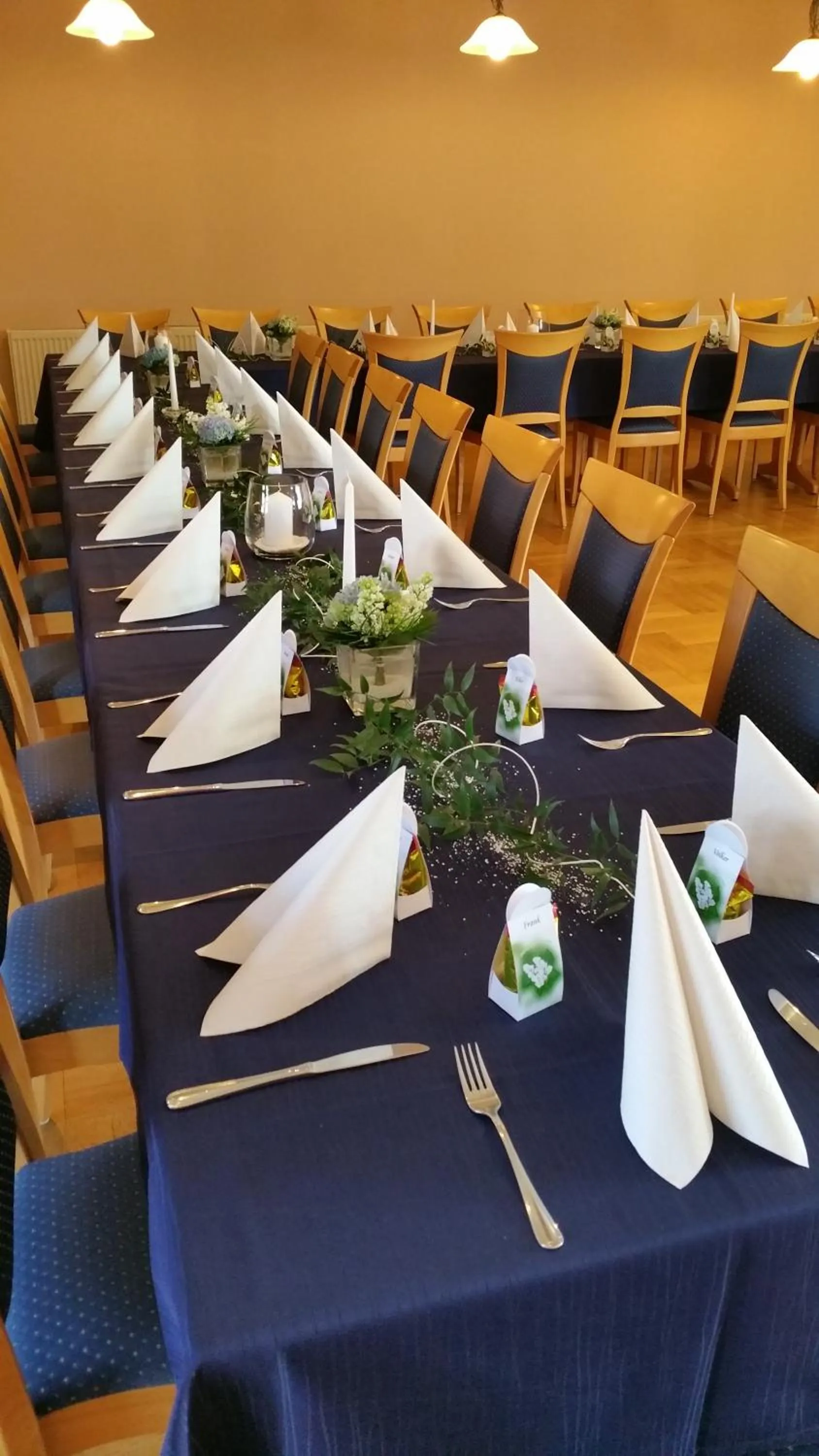 Restaurant/places to eat in Hotel Zum Anger