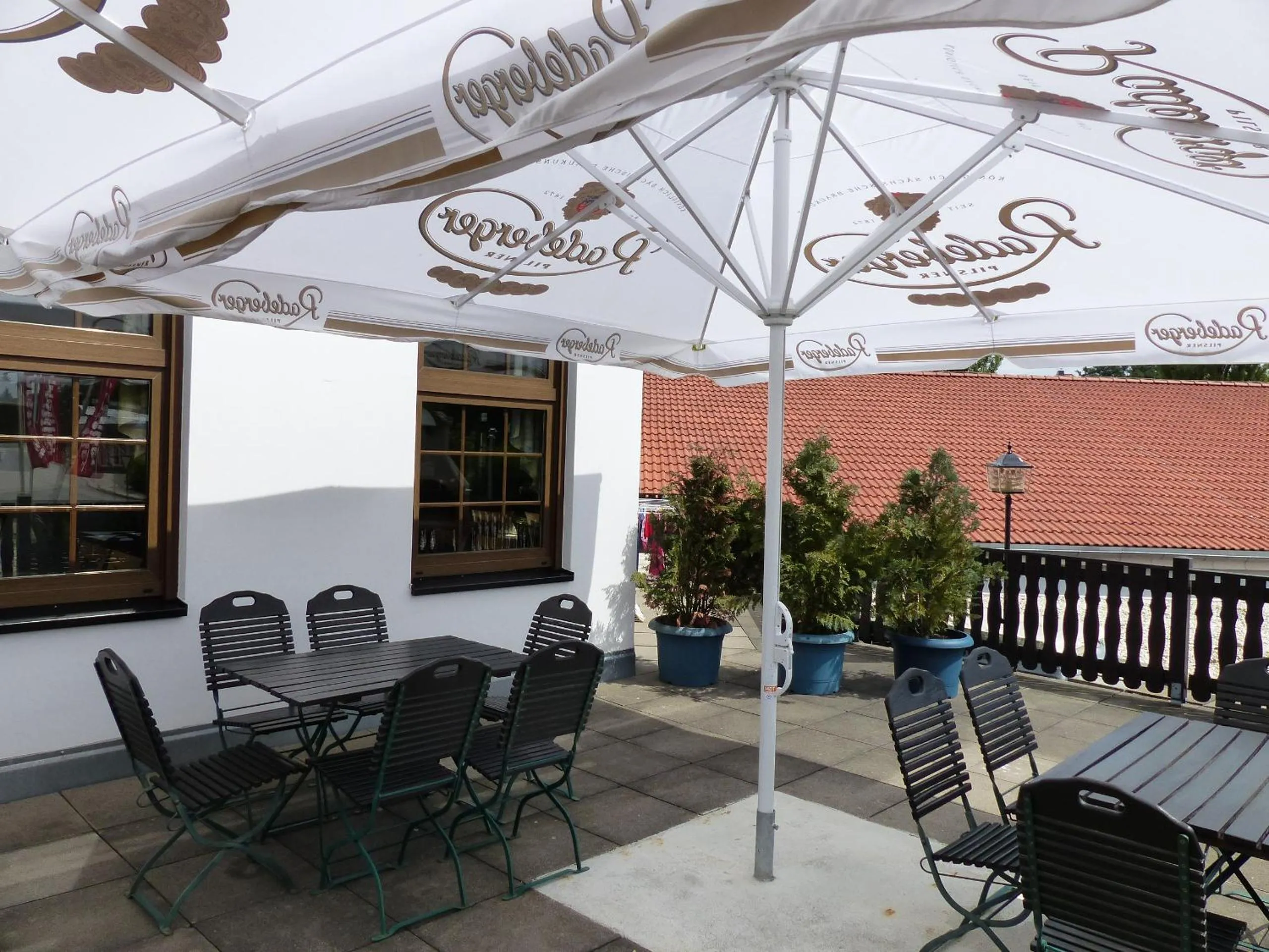 Restaurant/places to eat in Hotel Zum Anger