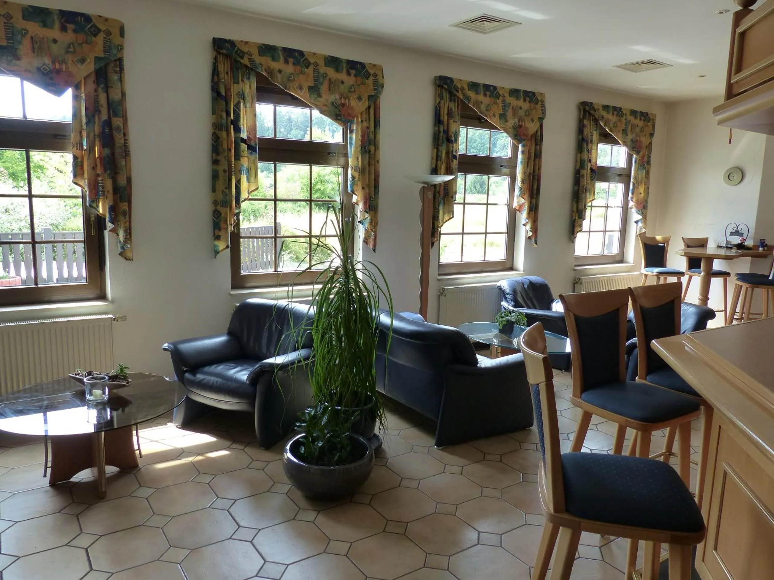 Lounge or bar in Hotel Zum Anger