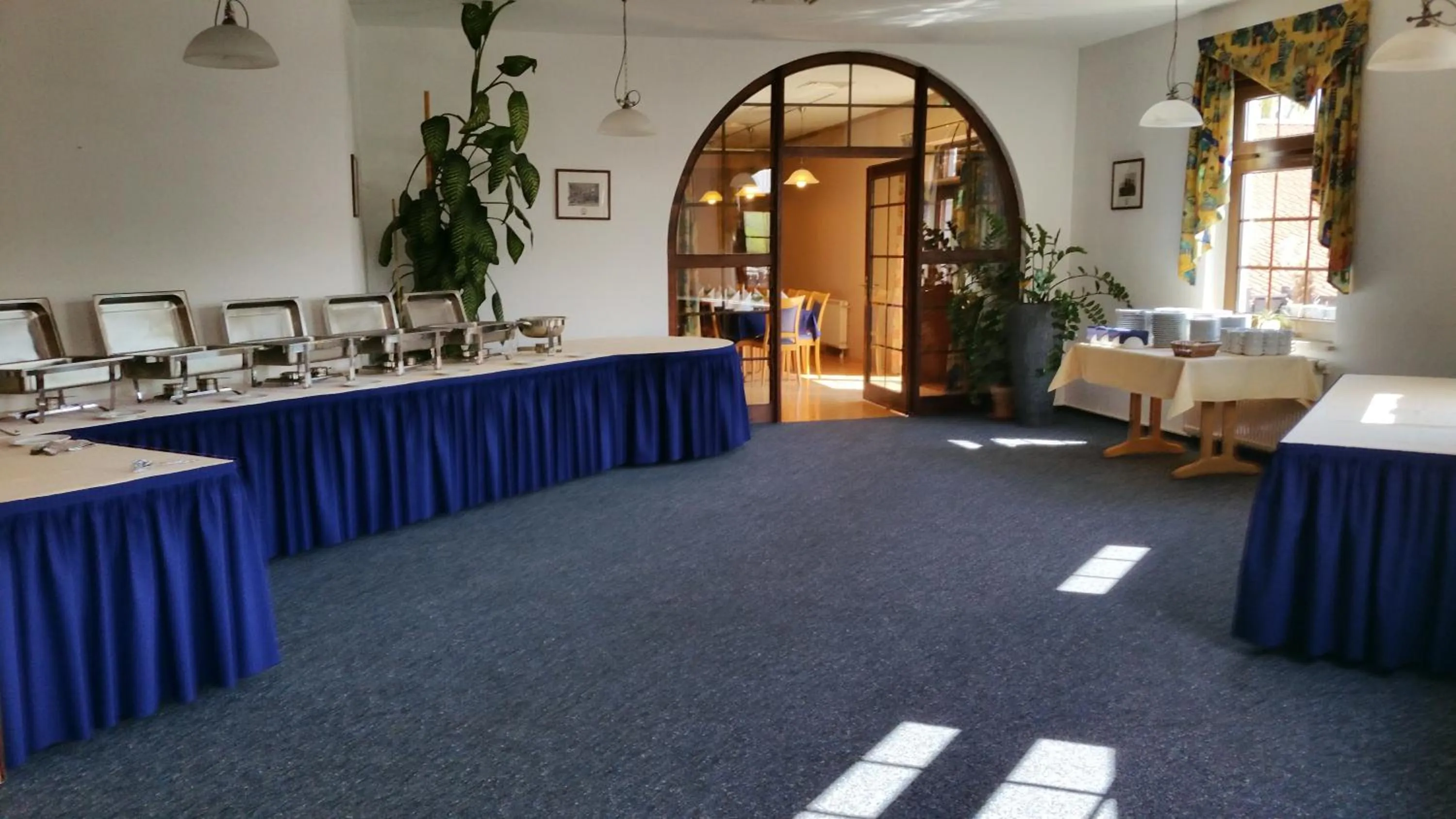 Restaurant/places to eat in Hotel Zum Anger