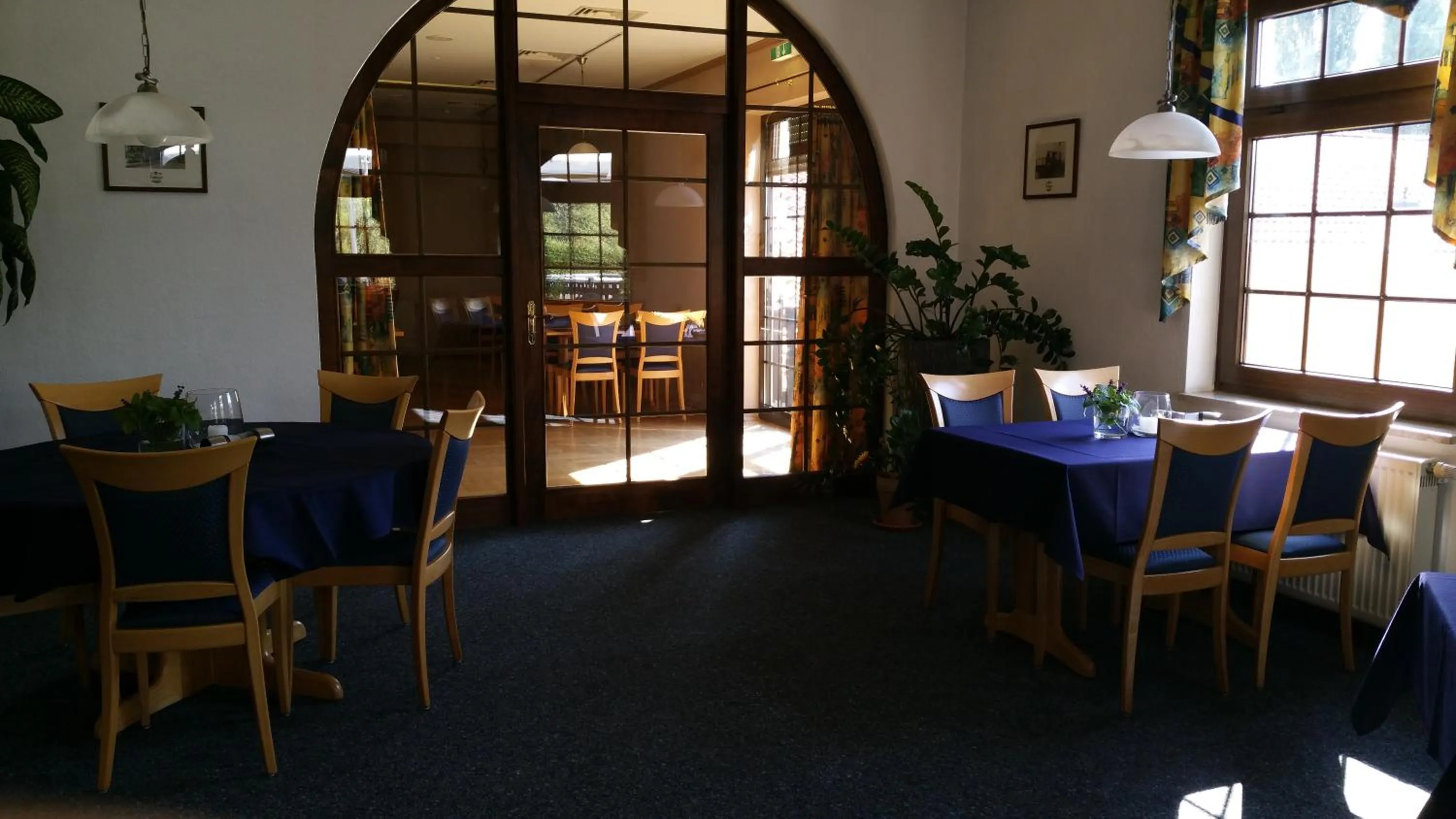 Restaurant/places to eat in Hotel Zum Anger