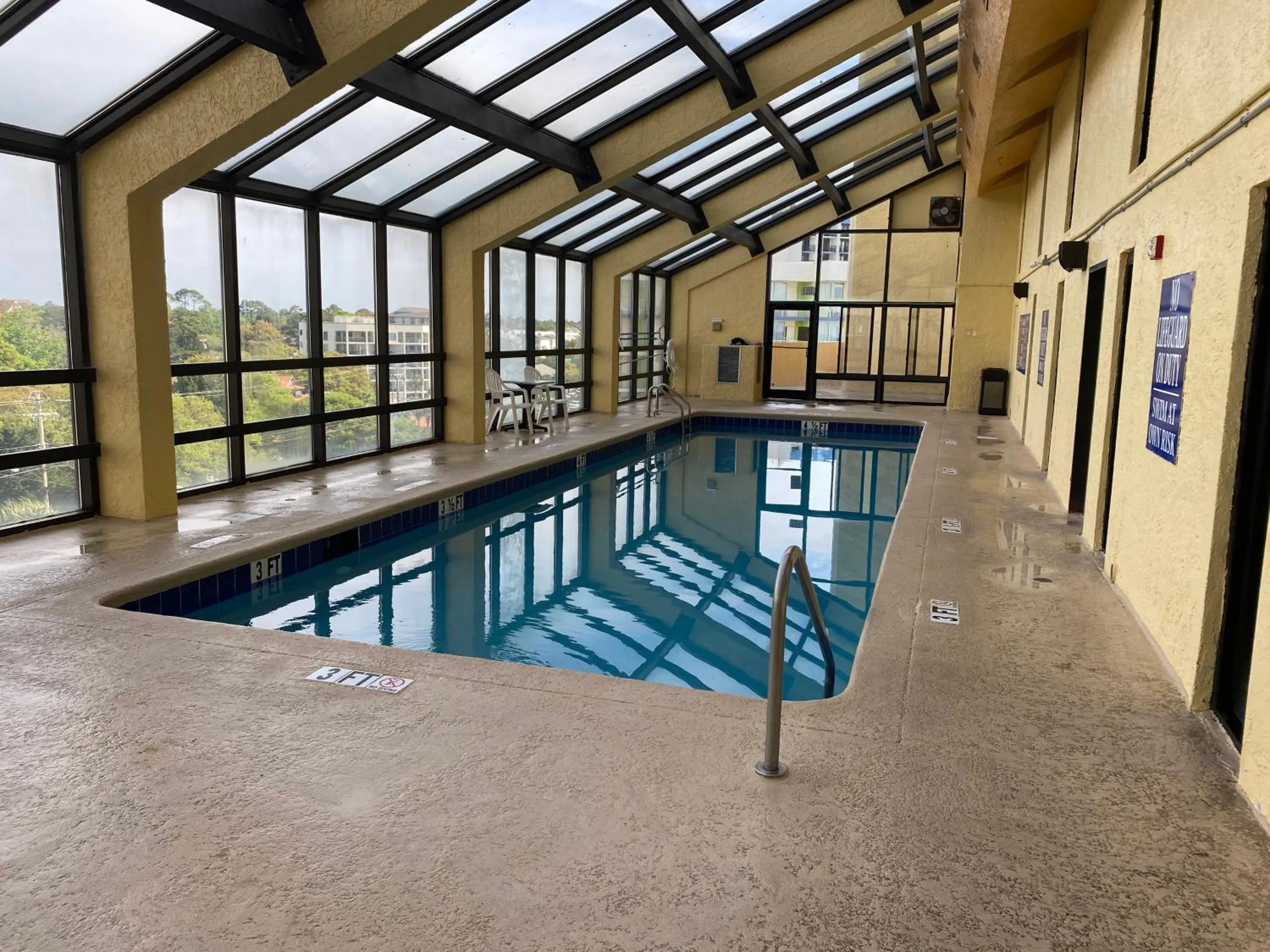 Swimming pool in Direct oceanfront, separate bedroom condo, 9th floor, unbelievable views!