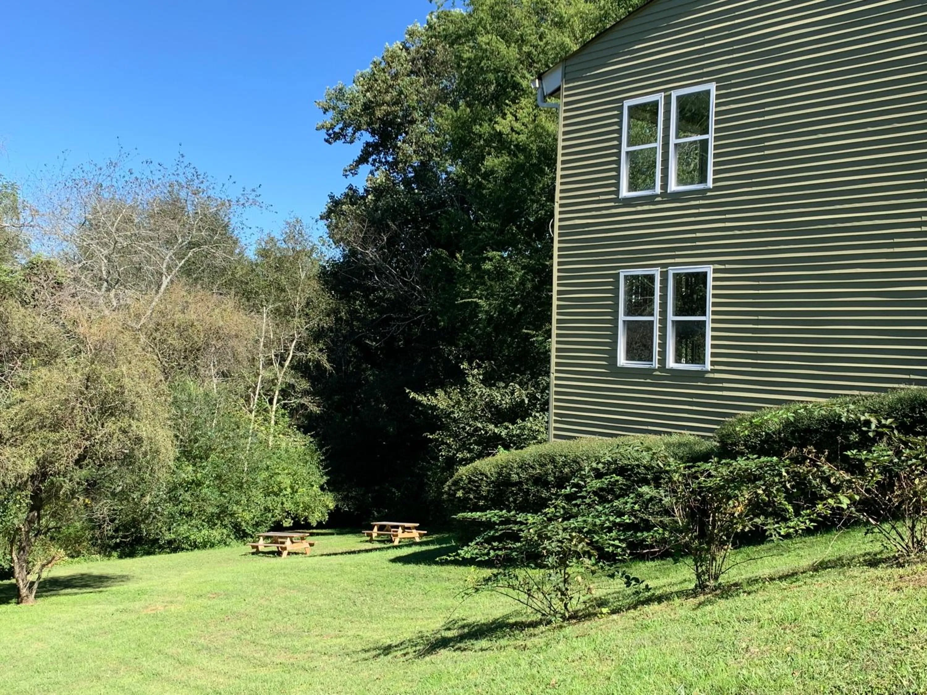 Woodbridge Inn & Tavern