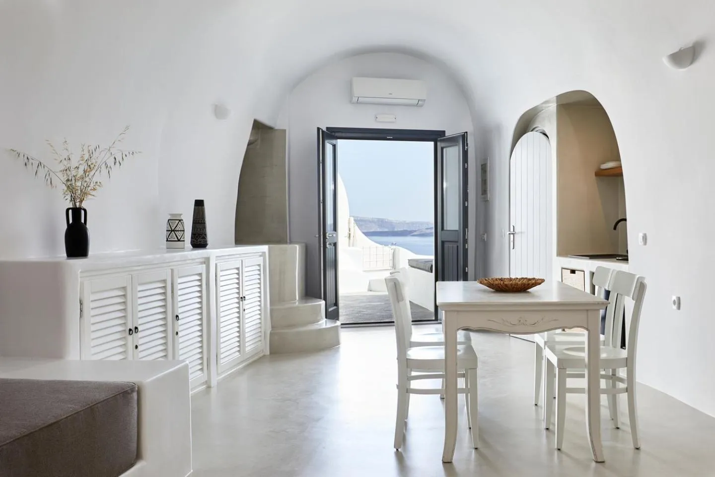 Living room in Blue Art Caves