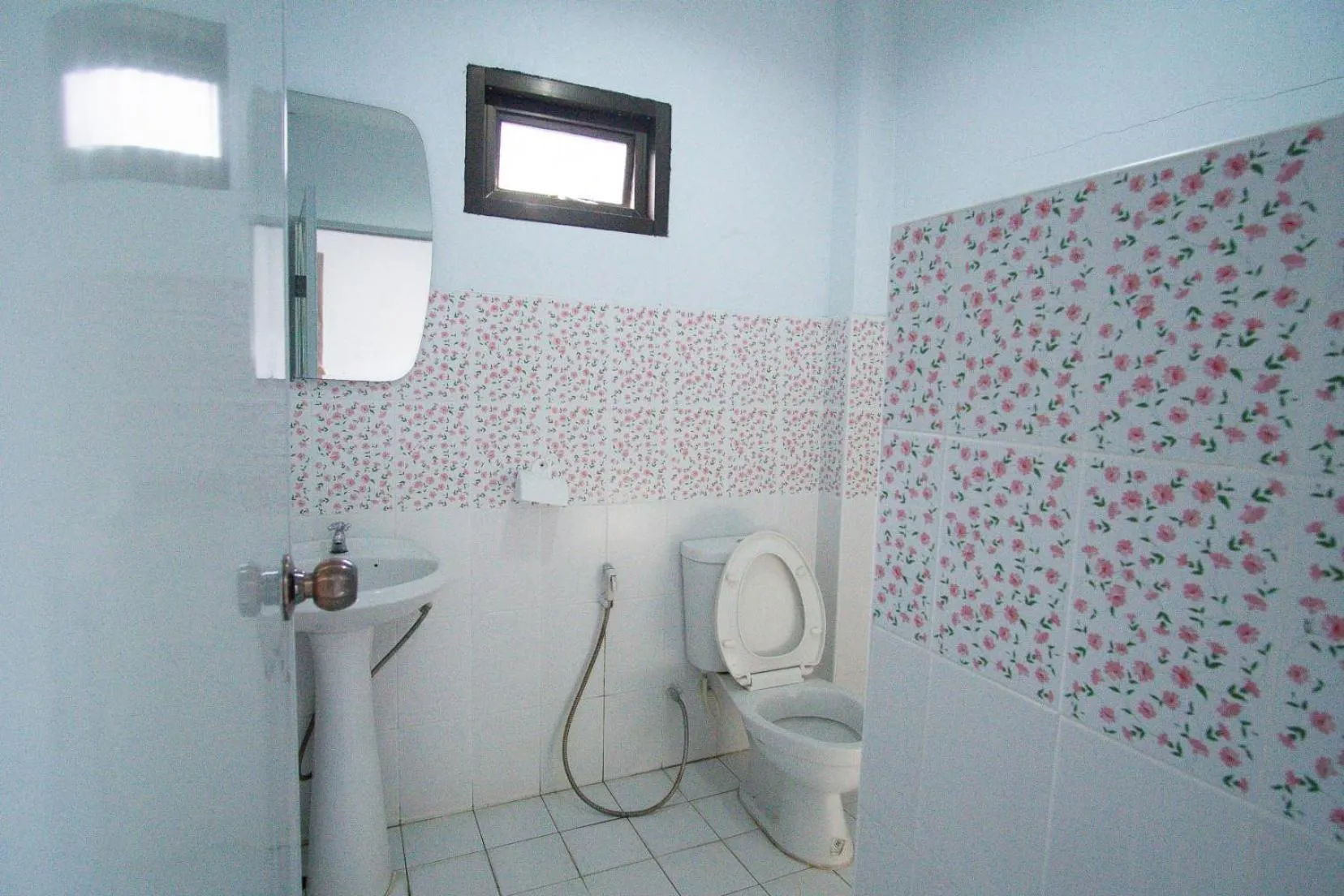 Bathroom in Long Lake Resort