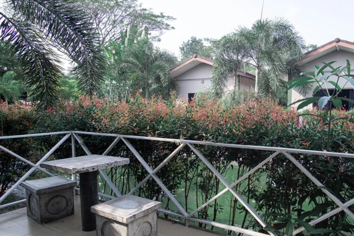 Balcony/Terrace in Long Lake Resort