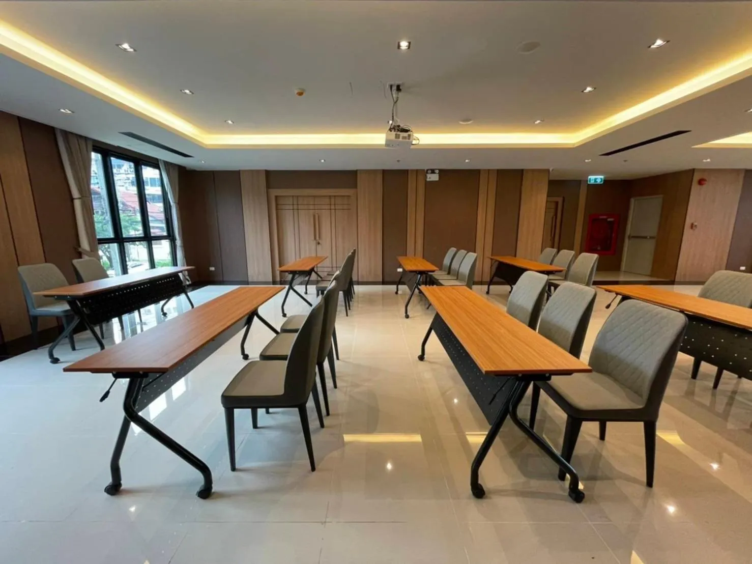 Meeting/conference room in Lewit Hotel Pattaya, a member of Radisson Individuals